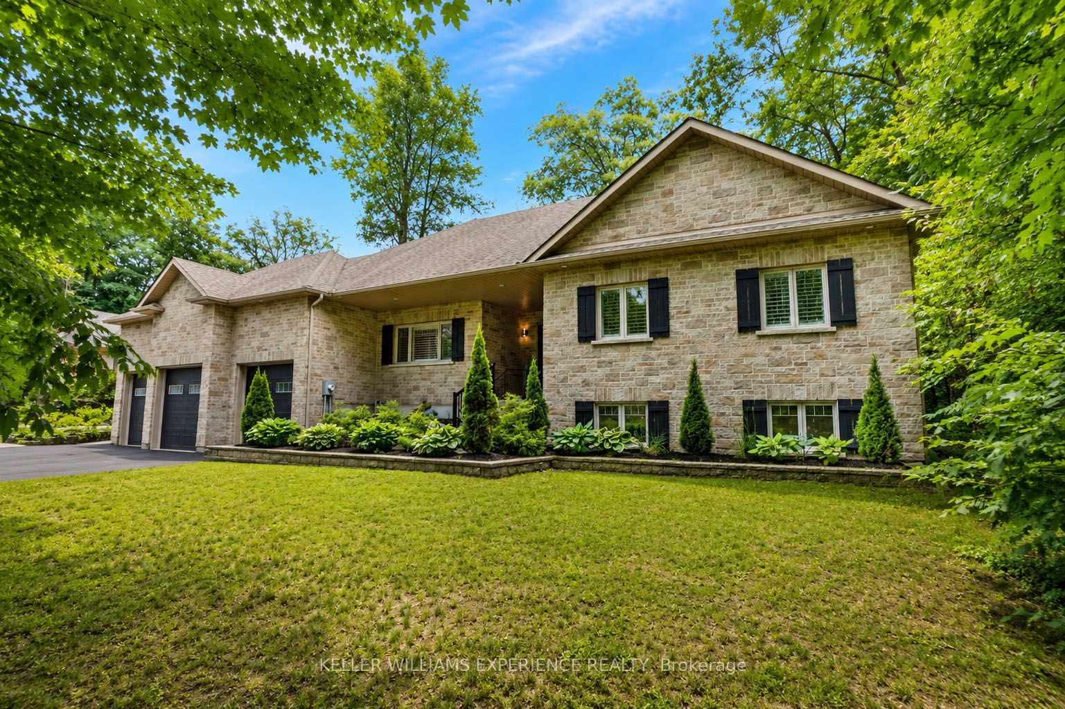 41 Heron Boulevard, Springwater, ON L0L 1Y3 photo 3