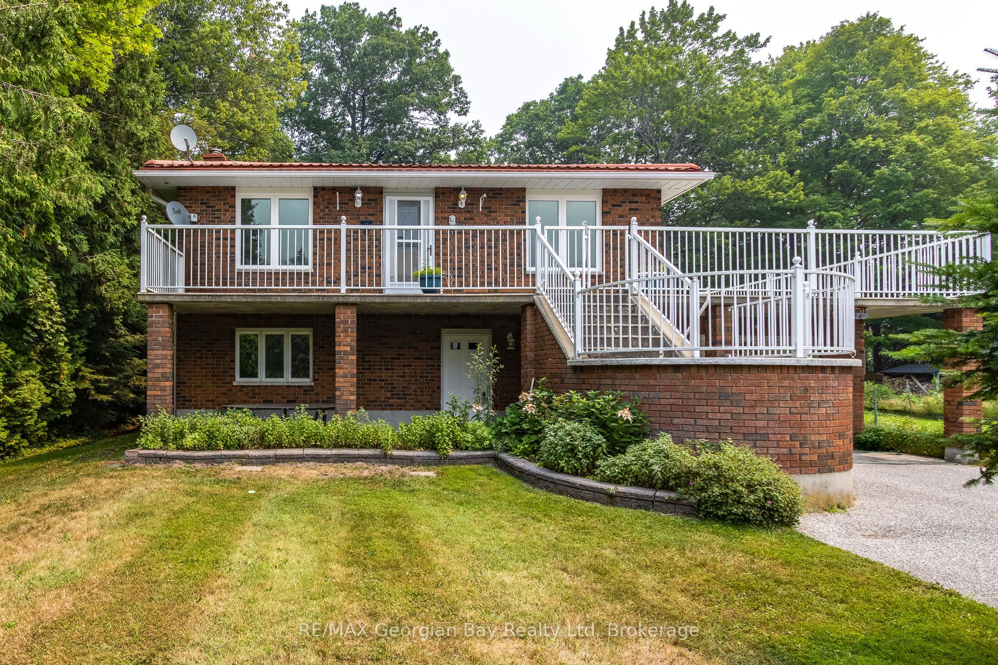 25 Albert Avenue, Tiny, ON L0L 2J0 photo 3