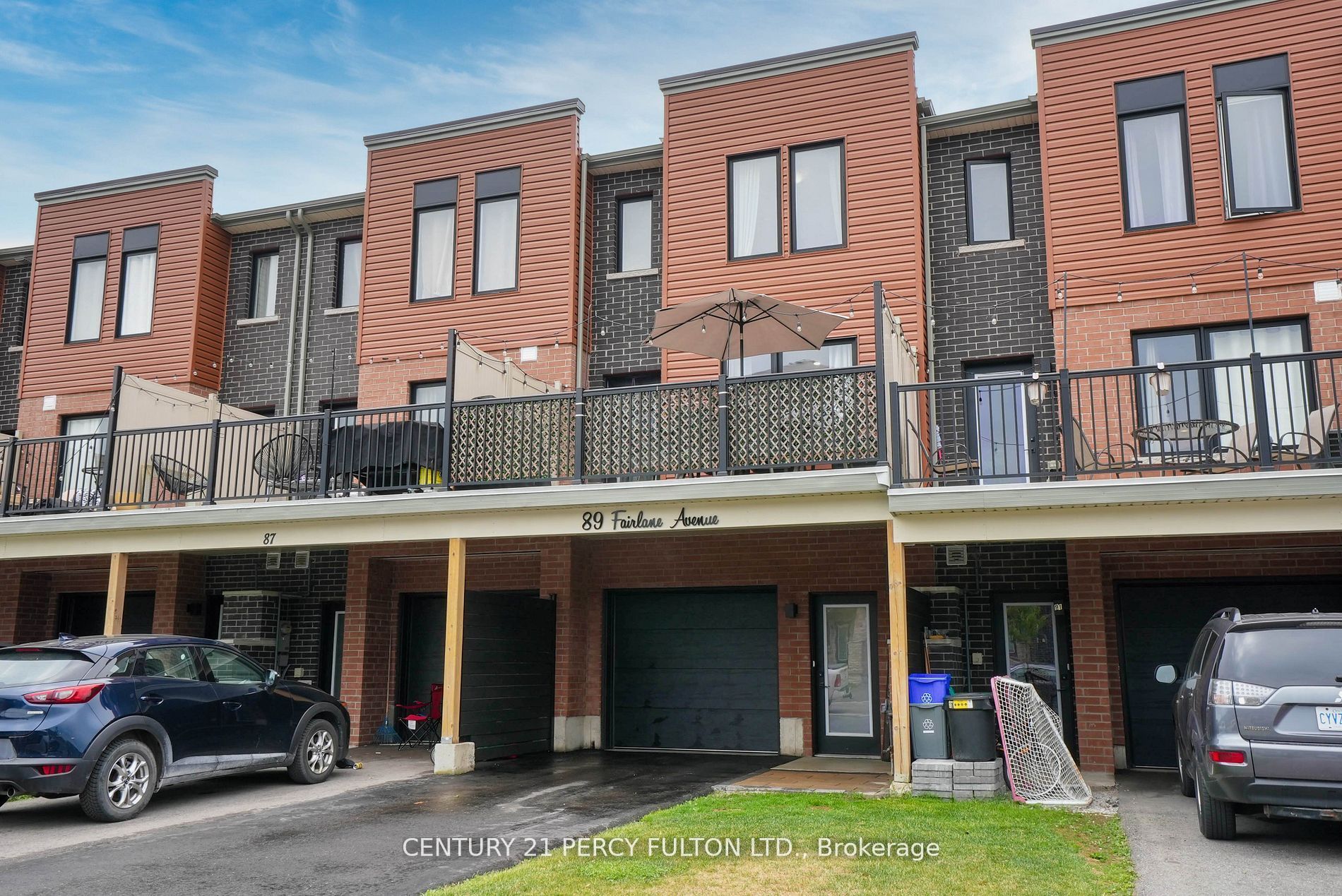 89 Fairlane Avenue, Barrie, ON L9L 0M9 photo 2