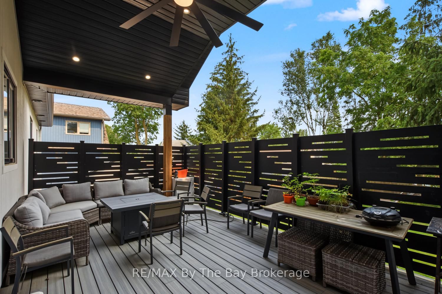 208 Thomas Street, Clearview, ON L0M 1S0 photo 4