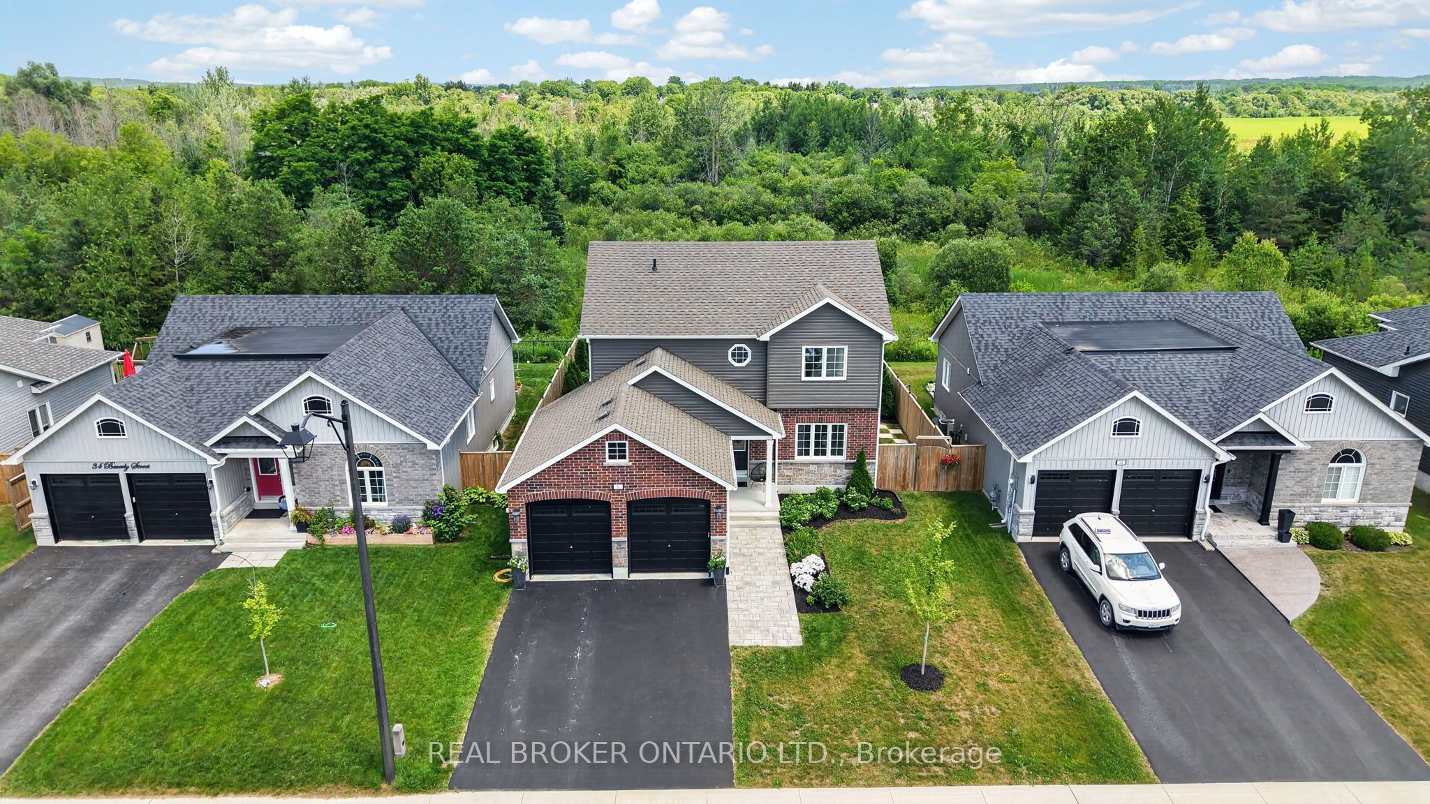 36 Beverly Street, Springwater, ON L0L 1P0