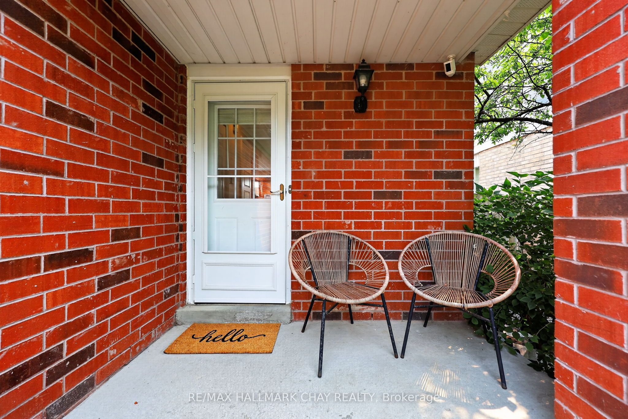 65 Pickett Crescent, Barrie, ON L4N 8C1 photo 3
