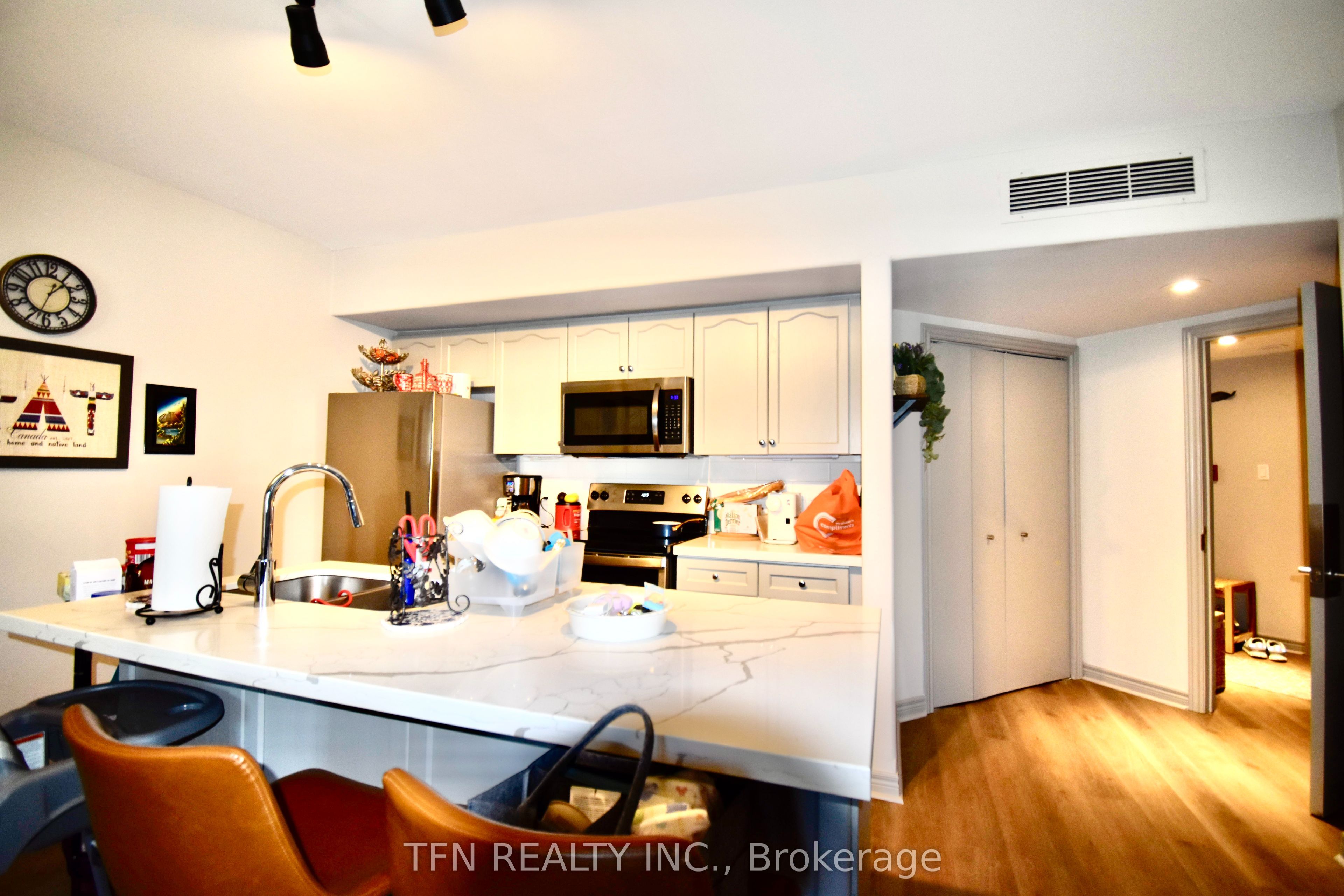 90 Highland Drive 2498, Oro-Medonte, ON L0L 2L0 photo 2