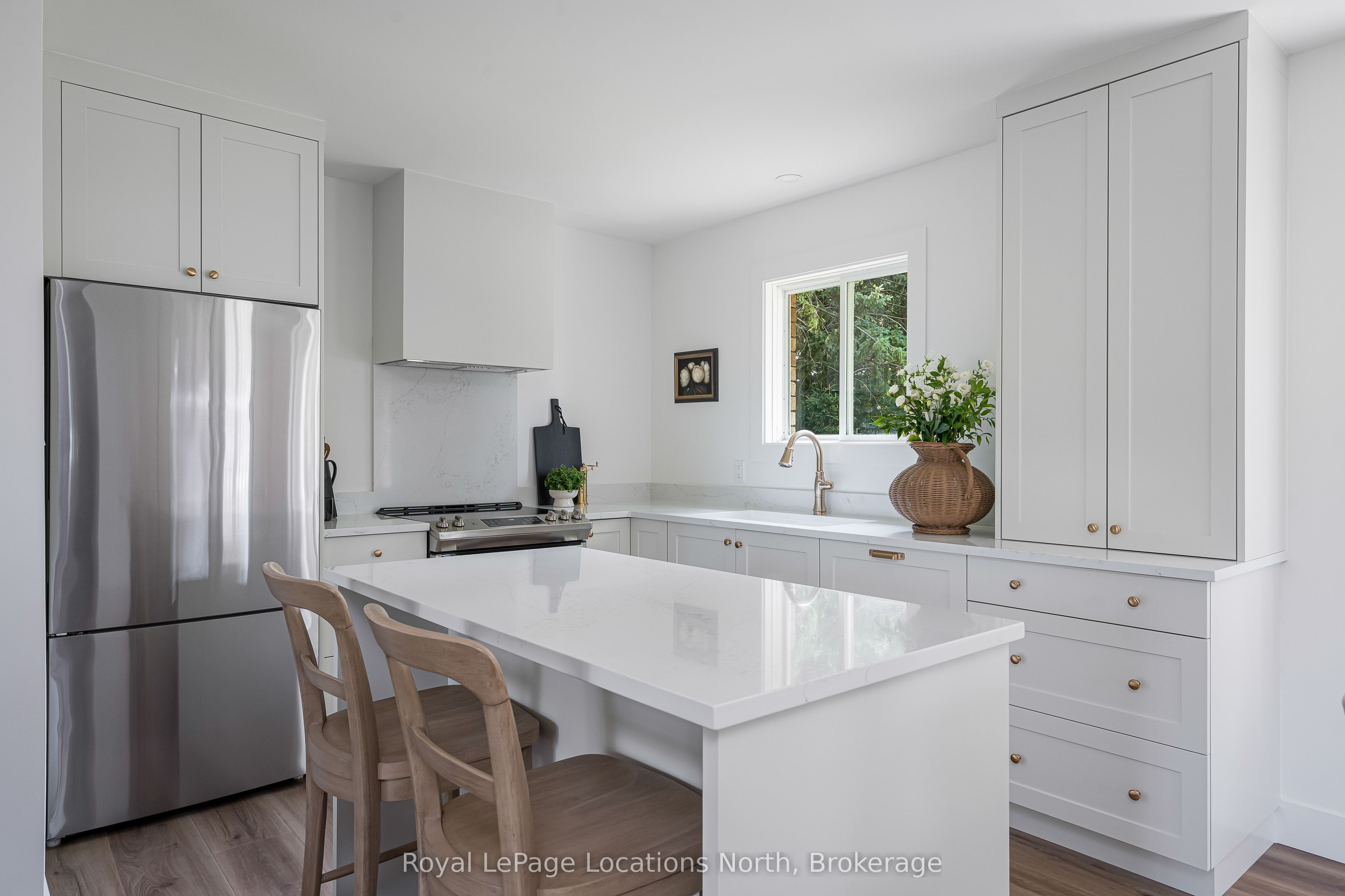 328 Hickory Street, Collingwood, ON L9Y 3G3 photo 4