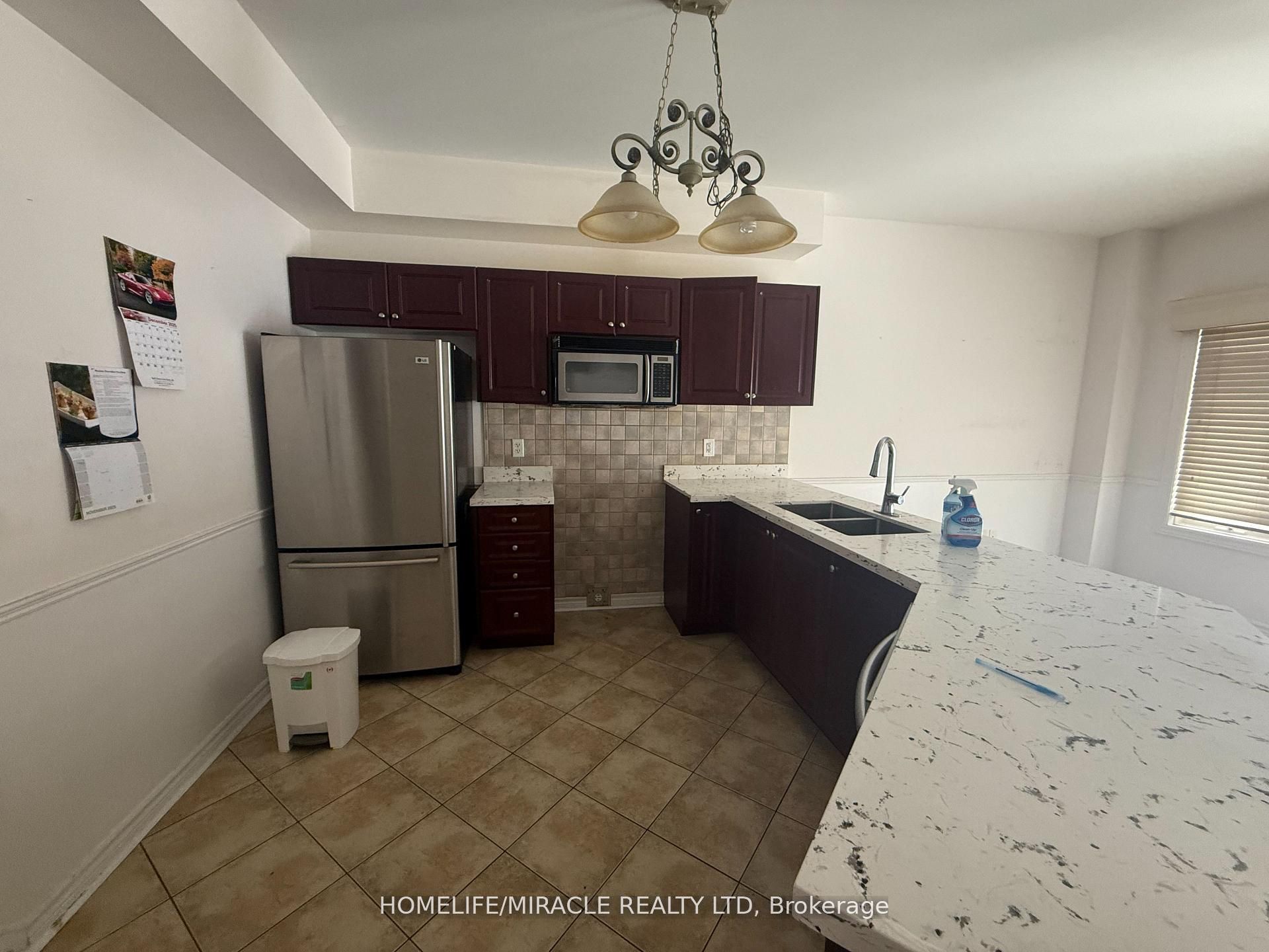 7 Black Ash Trail, Barrie, ON L4N 3K2 photo 5
