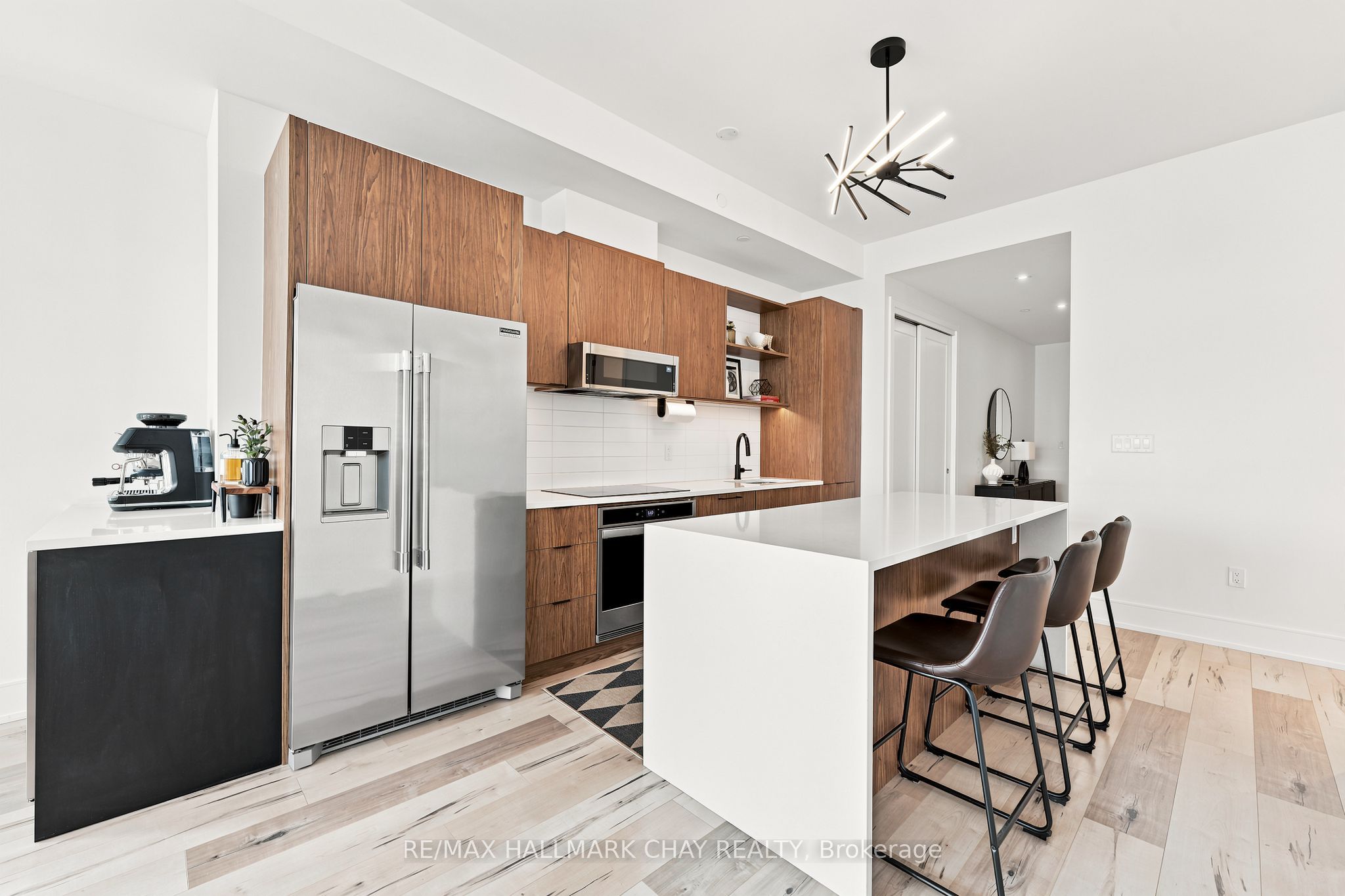185 Dunlop Street E 914, Barrie, ON L4M 0L7 photo 4