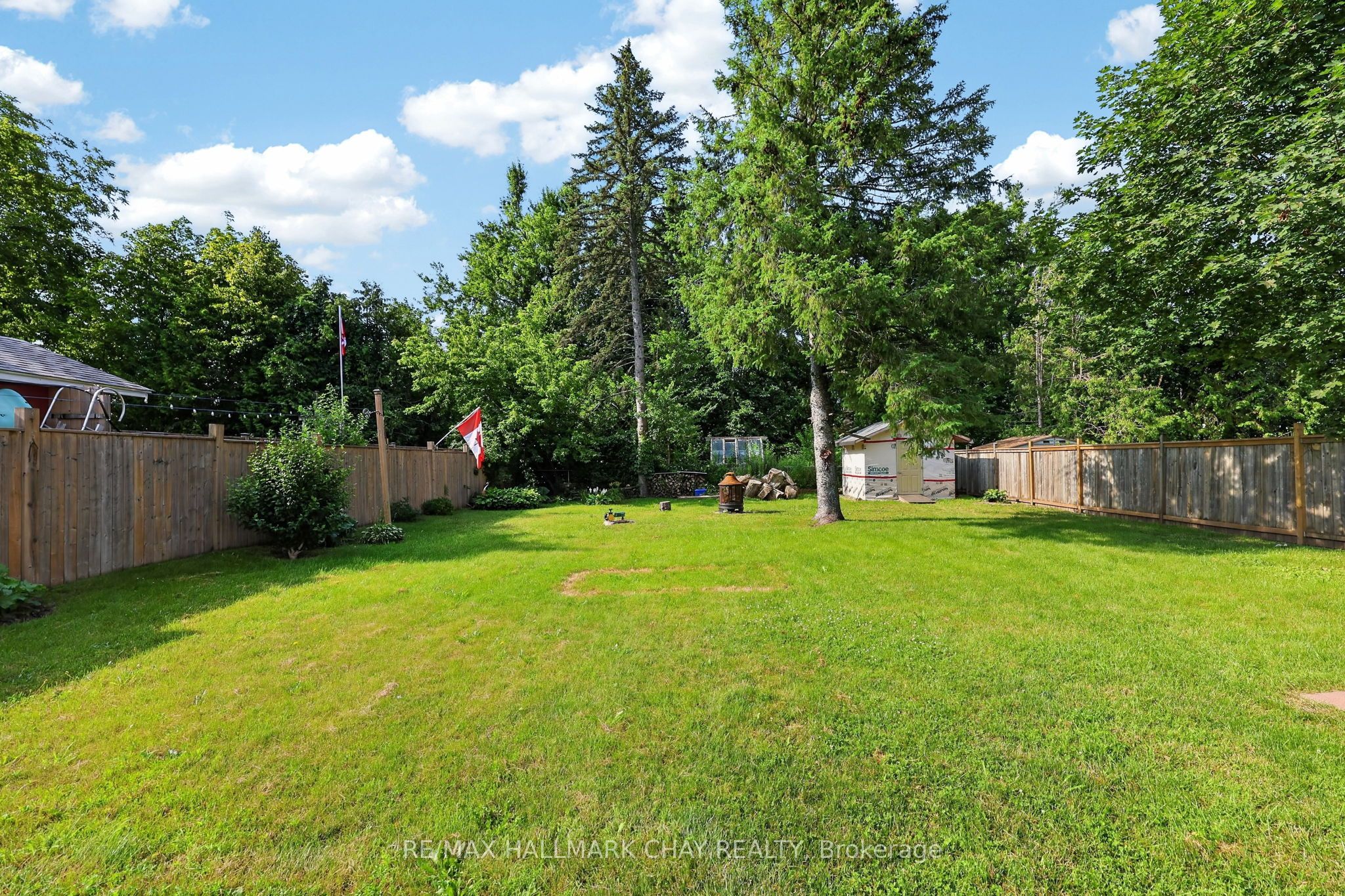 9 Melrose Avenue, Barrie, ON L4M 2A5 photo 3
