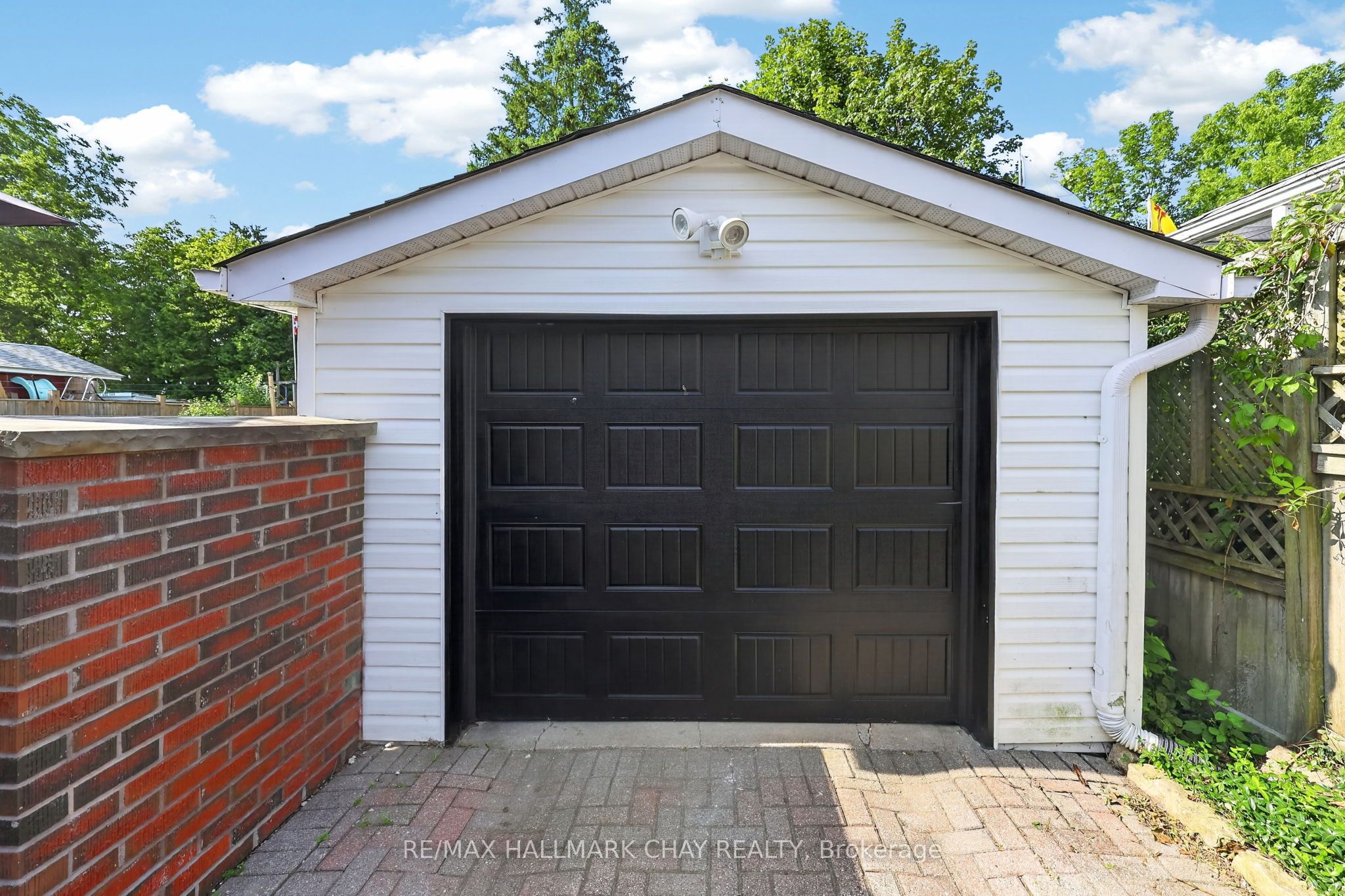 9 Melrose Avenue, Barrie, ON L4M 2A5 photo 4