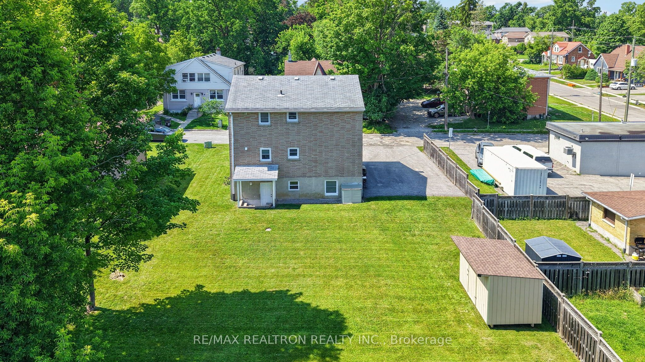 3 East Street, Barrie, ON L4M 2N3 photo 4