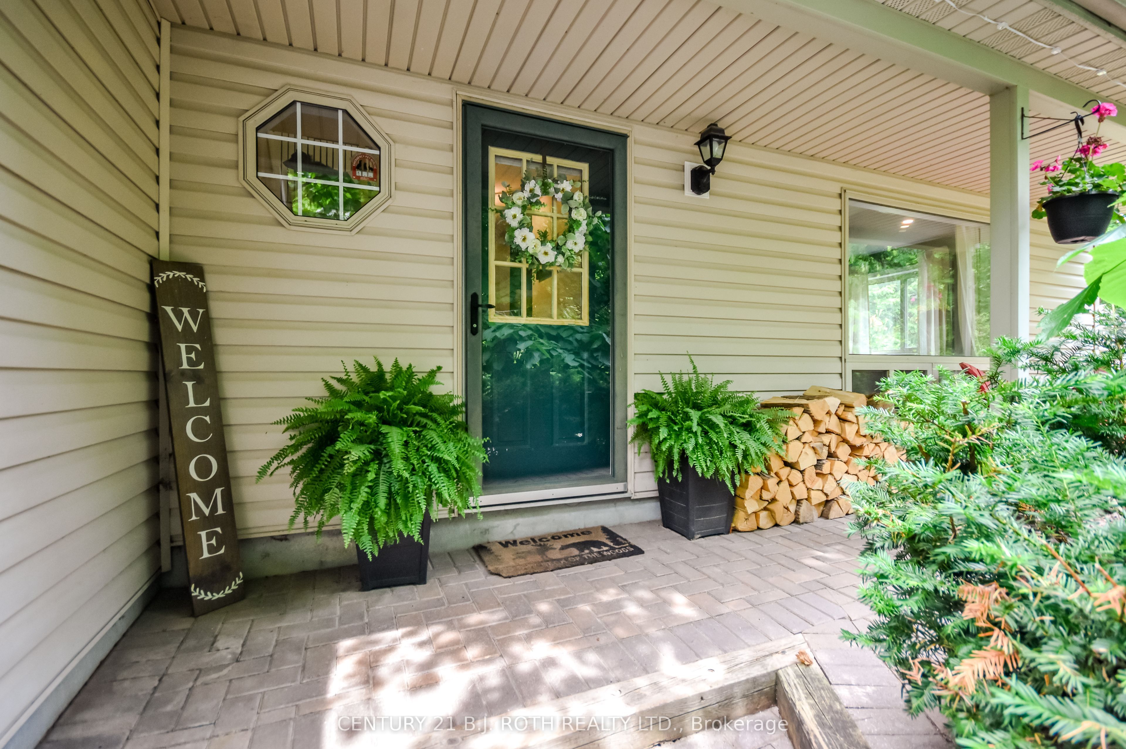 29 ALGONQUIN Trail, Oro-Medonte, ON L0K 1E0 photo 2