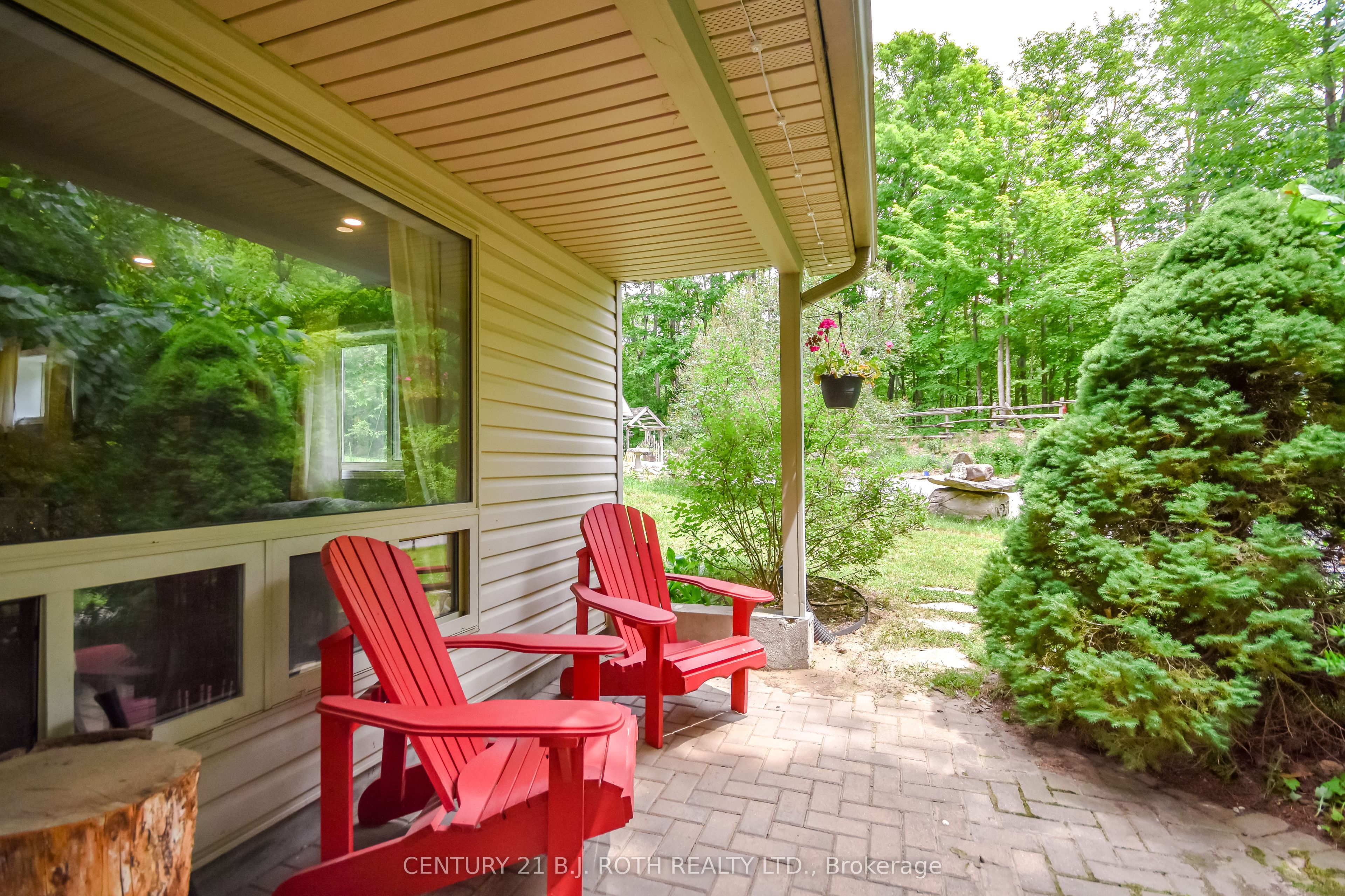 29 ALGONQUIN Trail, Oro-Medonte, ON L0K 1E0 photo 3