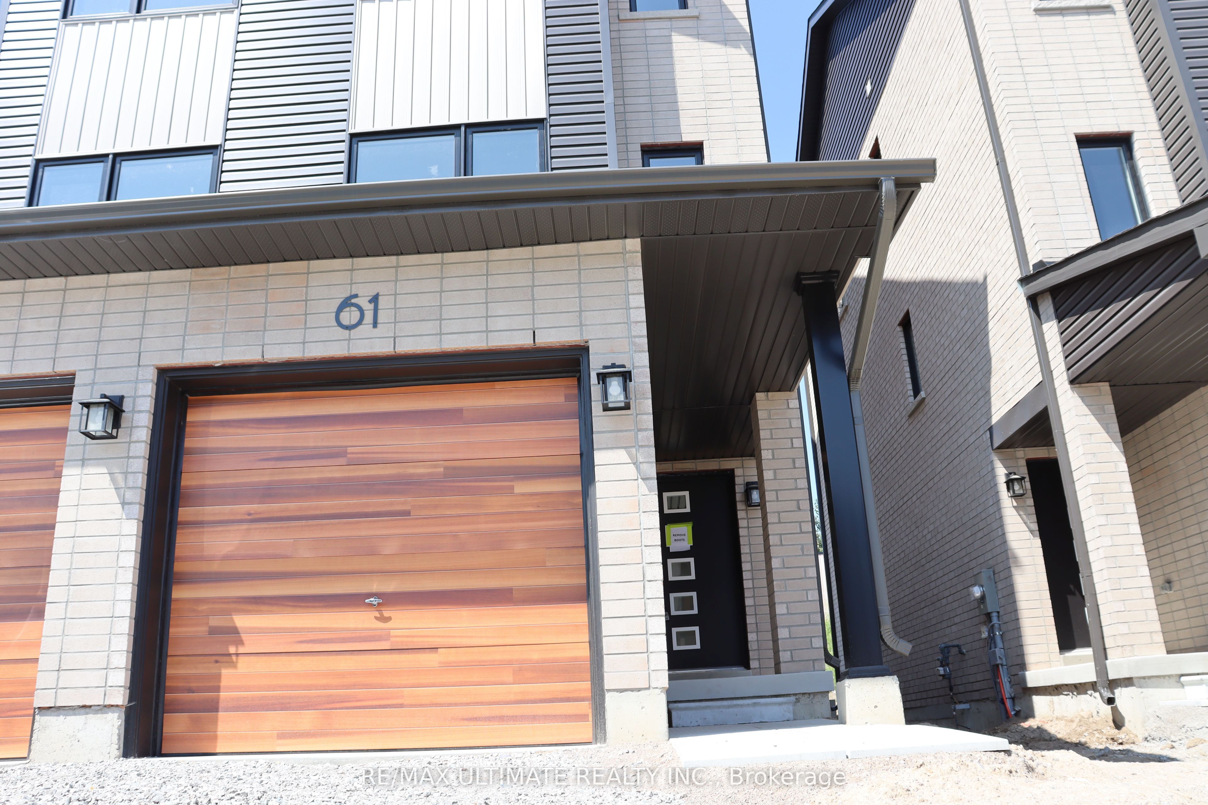61 Flan Boulevard, Barrie, ON L9J 1C6 photo 5