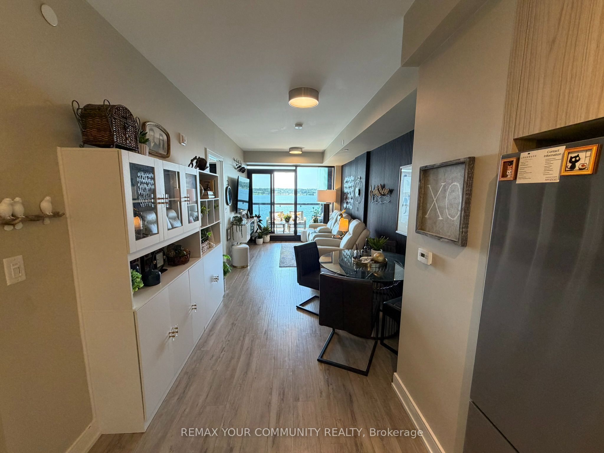 185 Dunlop Street E 303, Barrie, ON L4M 0L7 photo 5