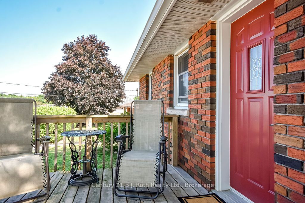 449 Irwin Street, Midland, ON L4R 2V6 photo 3