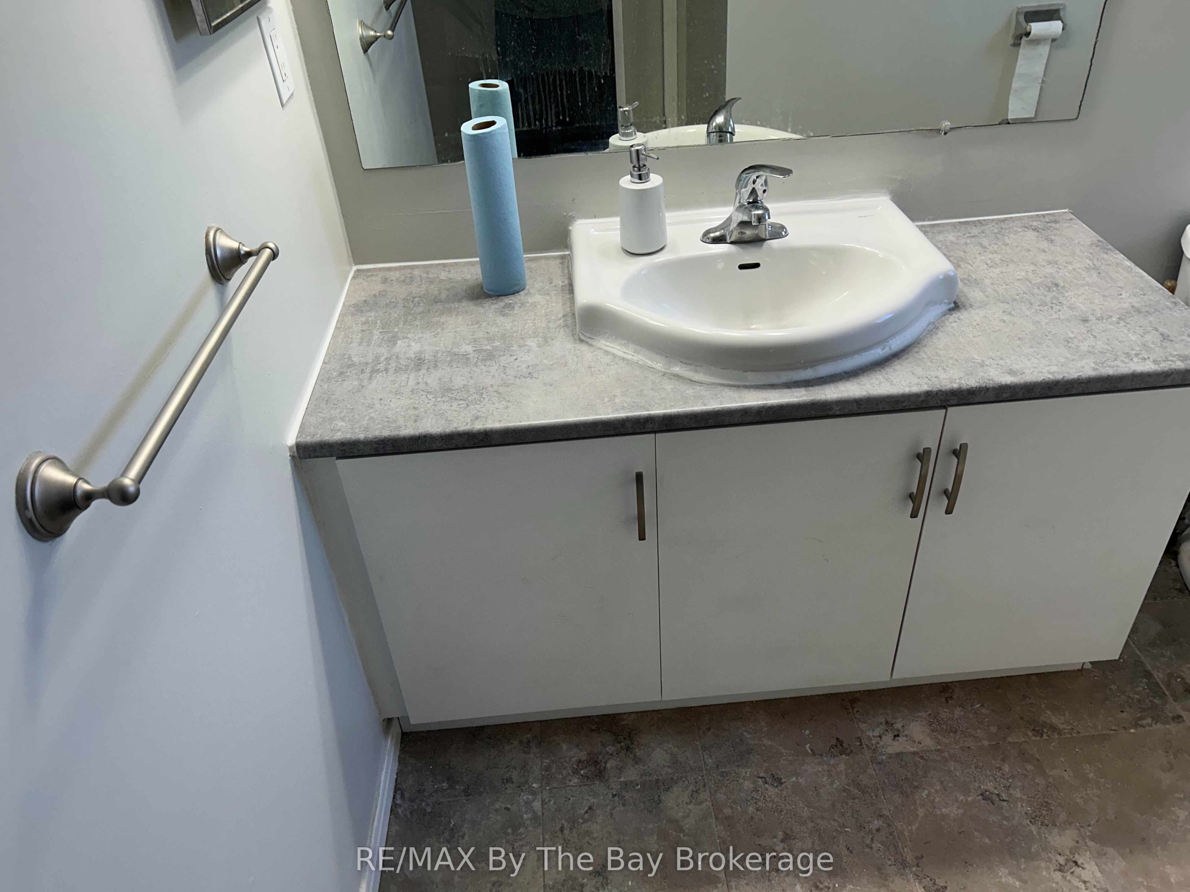 326 Christine Drive, Midland, ON L4R 5A4 photo 3
