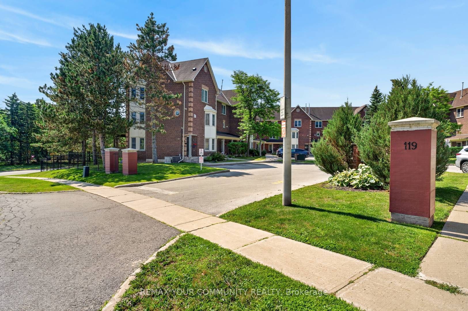 119 D'Ambrosio Drive 50, Barrie, ON L4N 7R7 photo 2