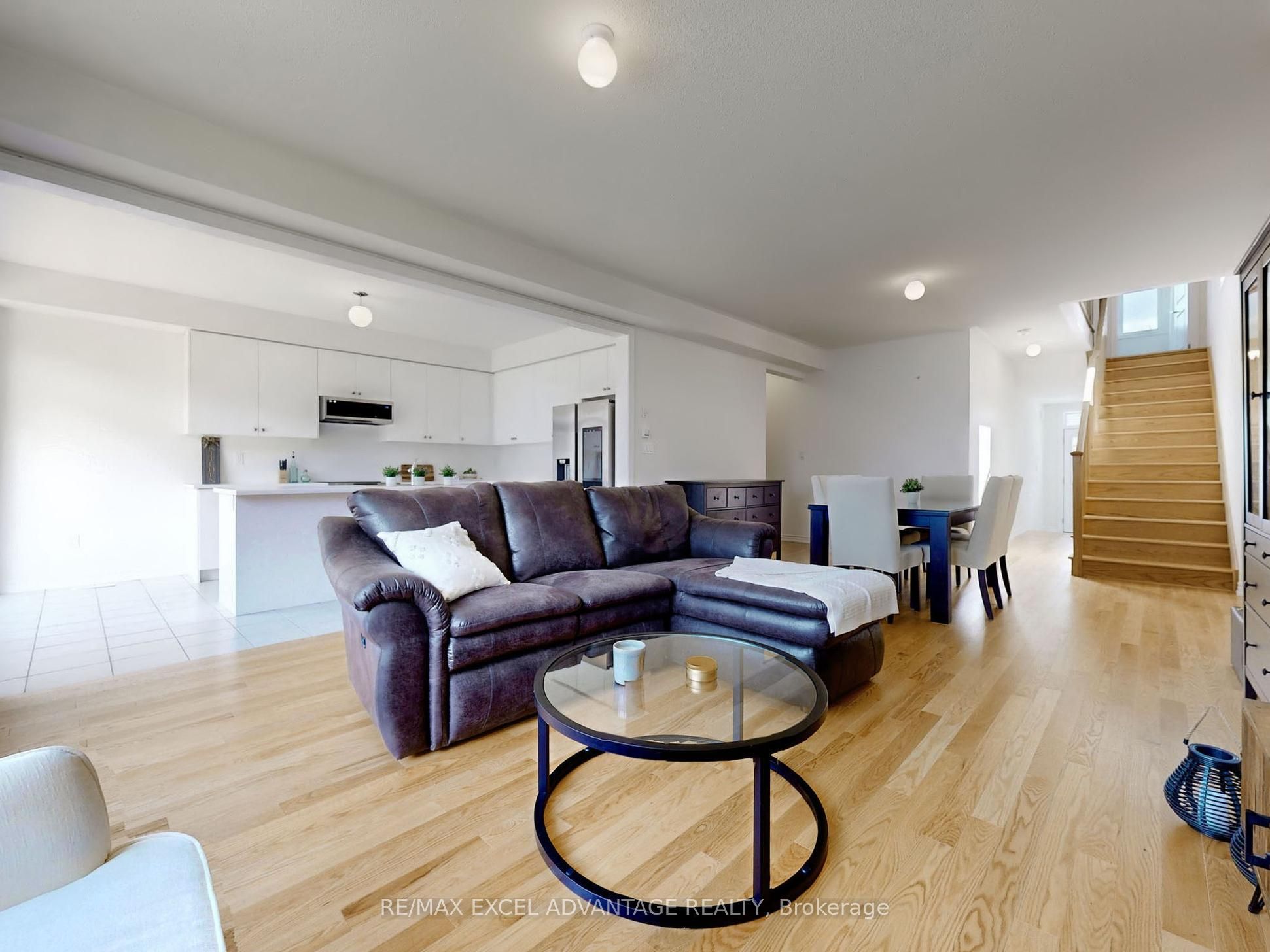 54 Bannister Road Main, Barrie, ON L9J 0L7 photo 5