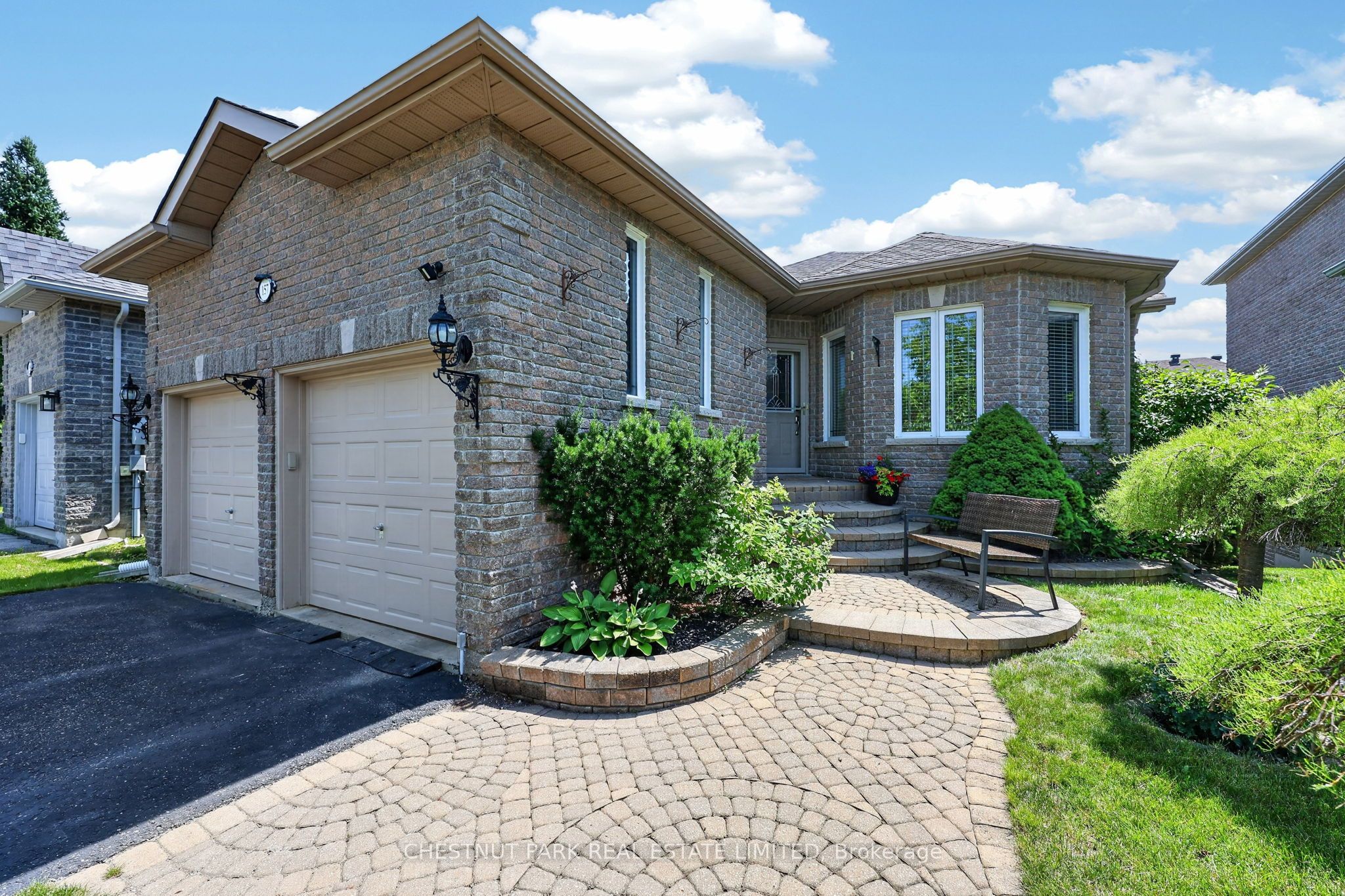 157 Birkhall Place, Barrie, ON L4N 0K7 photo 2