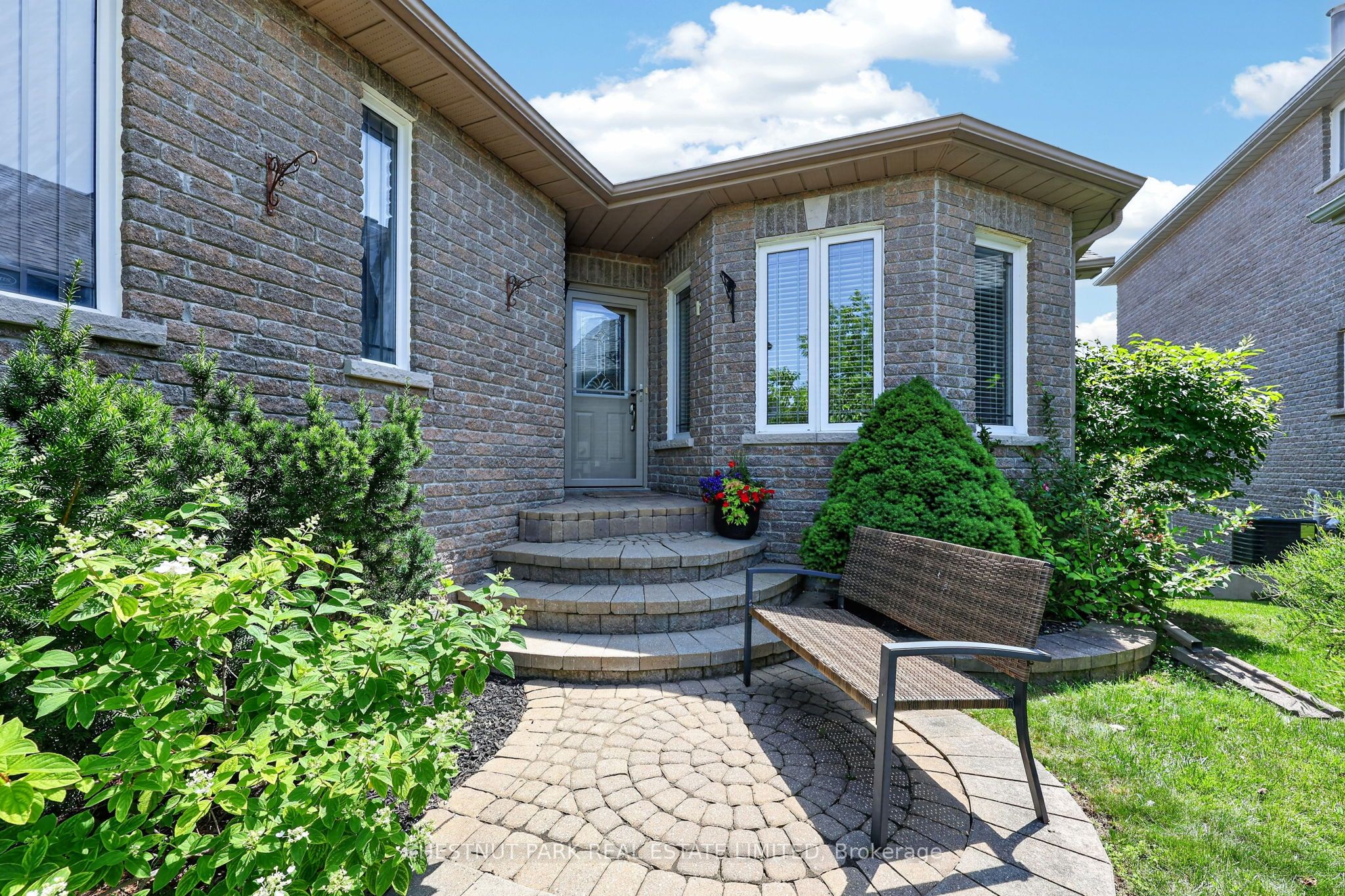 157 Birkhall Place, Barrie, ON L4N 0K7 photo 4