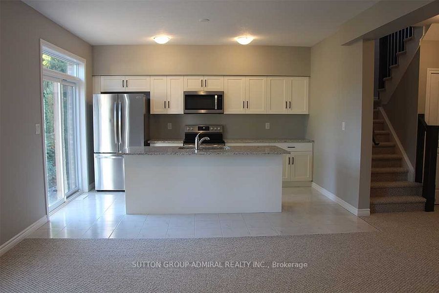1035 Wright Drive, Midland, ON L4R 0E4 photo 5