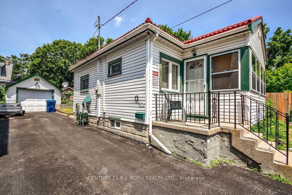124 MARY Street, Orillia, ON L3V 3E2 photo 3