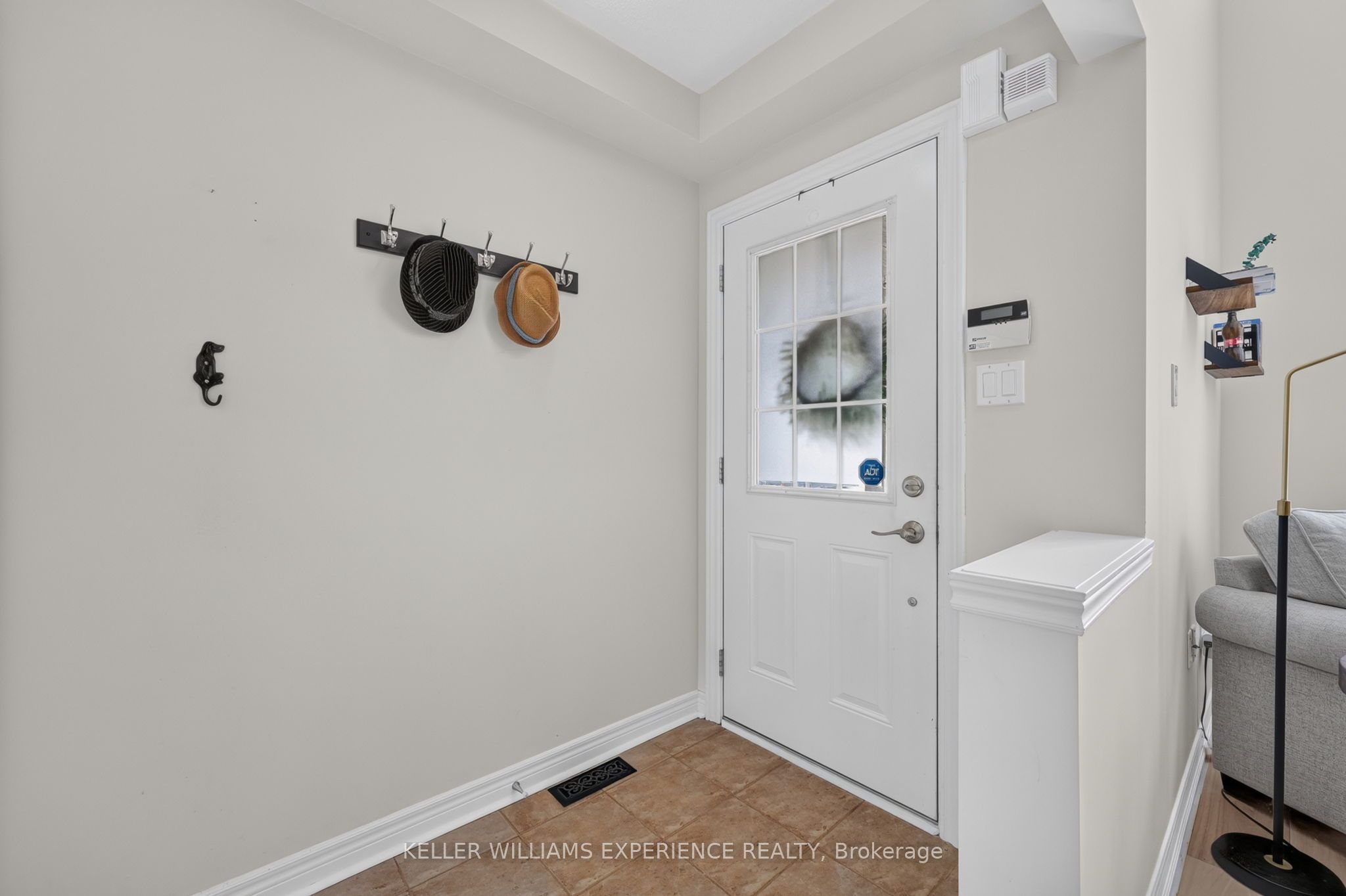 91 Thrushwood Drive, Barrie, ON L4N 0Z1 photo 5