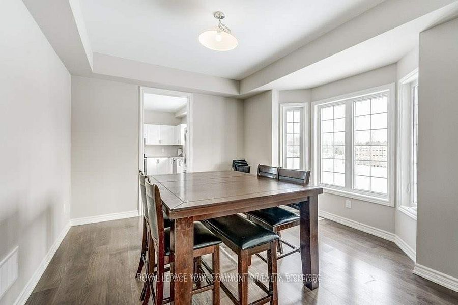 201 Breton Street, Clearview, ON L0M 1S0 photo 4