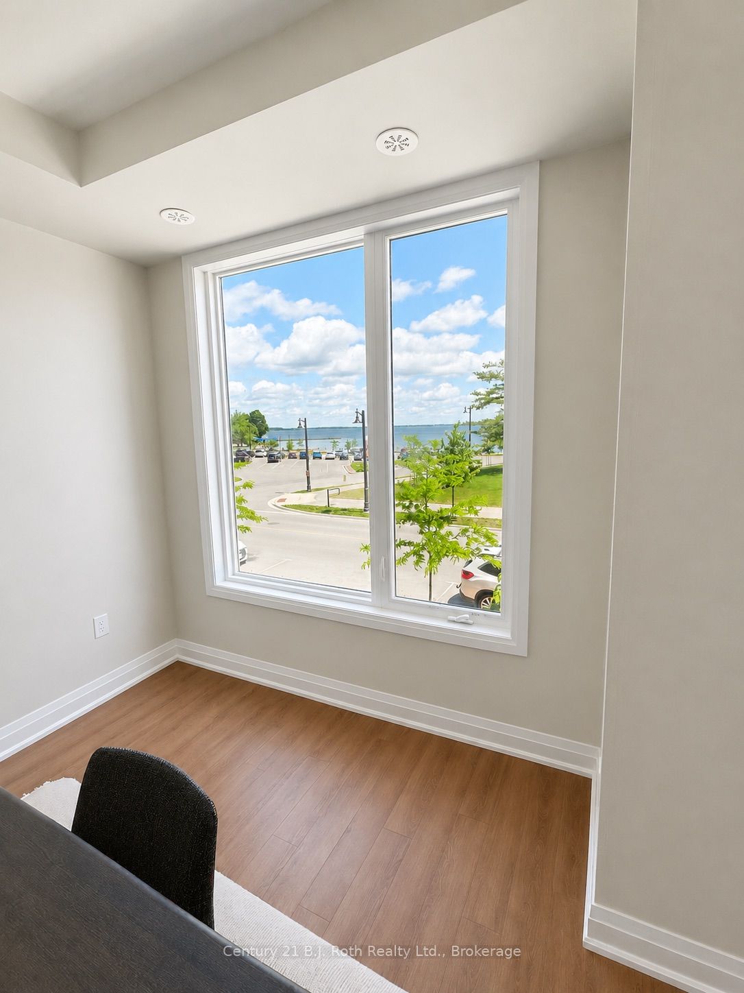 81 Lightfoot Drive, Orillia, ON L3V 7L8 photo 5