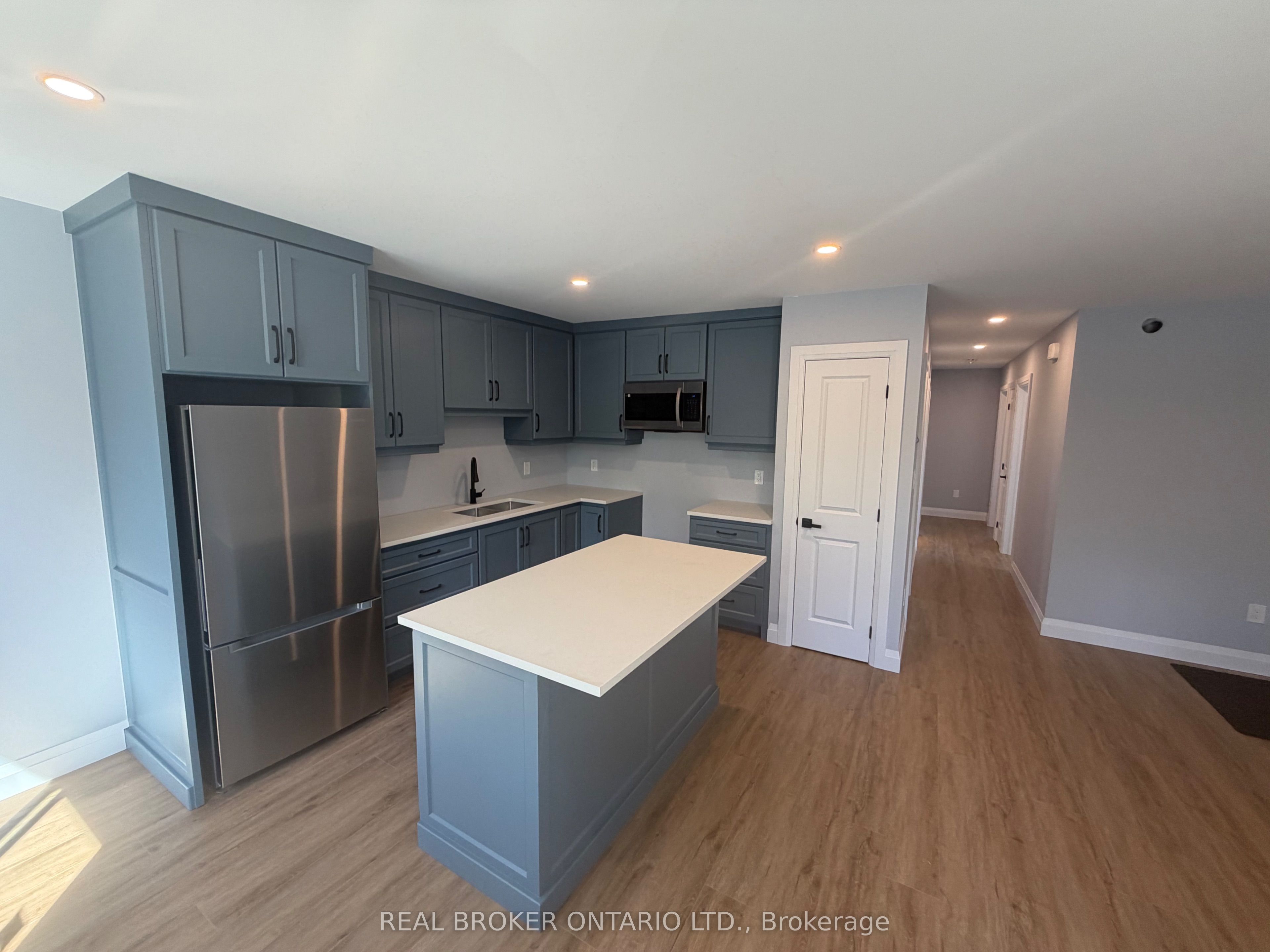 4383 Huronia Road 3, Severn, ON L3V 0G7 photo 5