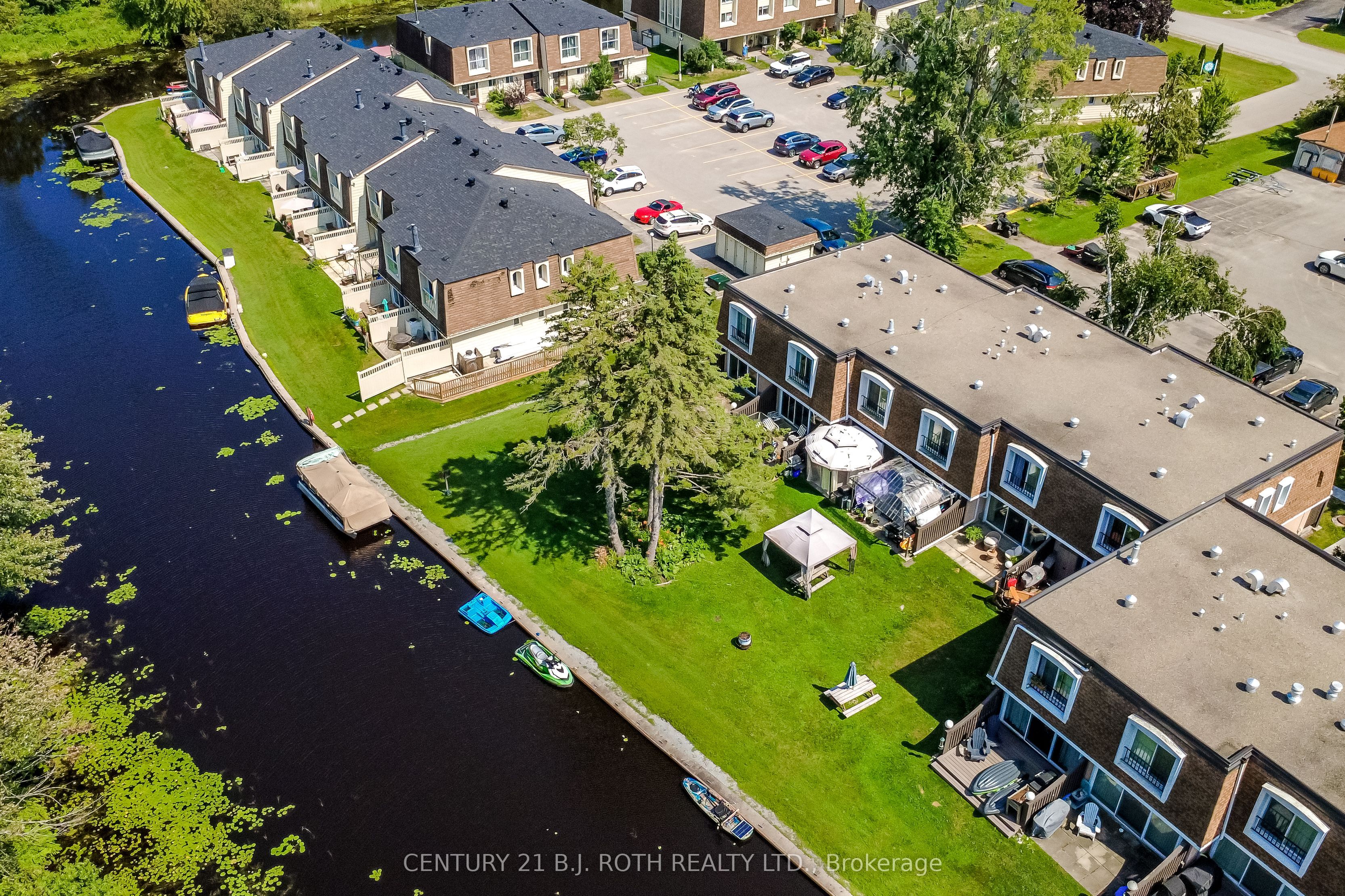 2 Paradise Boulevard Unit 20, Ramara, ON L0K 1B0 photo 4