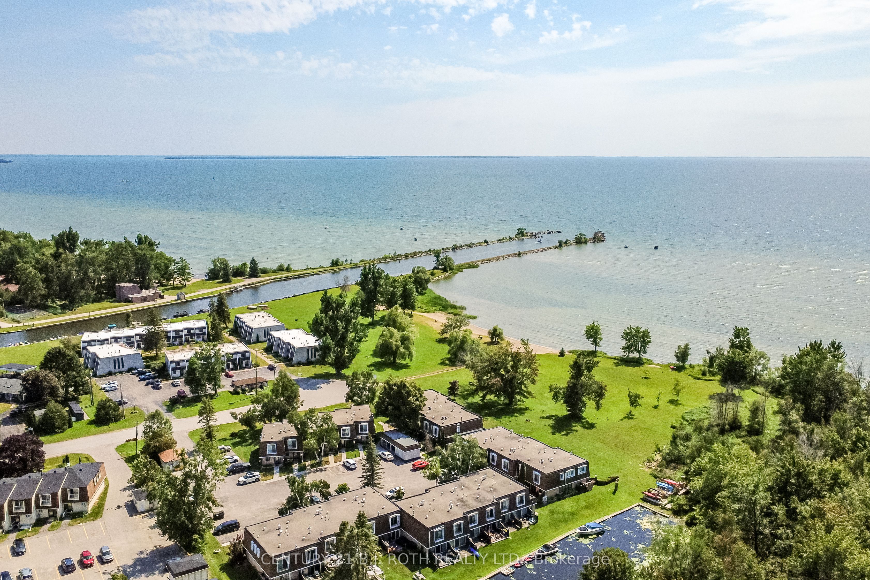 2 Paradise Boulevard Unit 20, Ramara, ON L0K 1B0 photo 5
