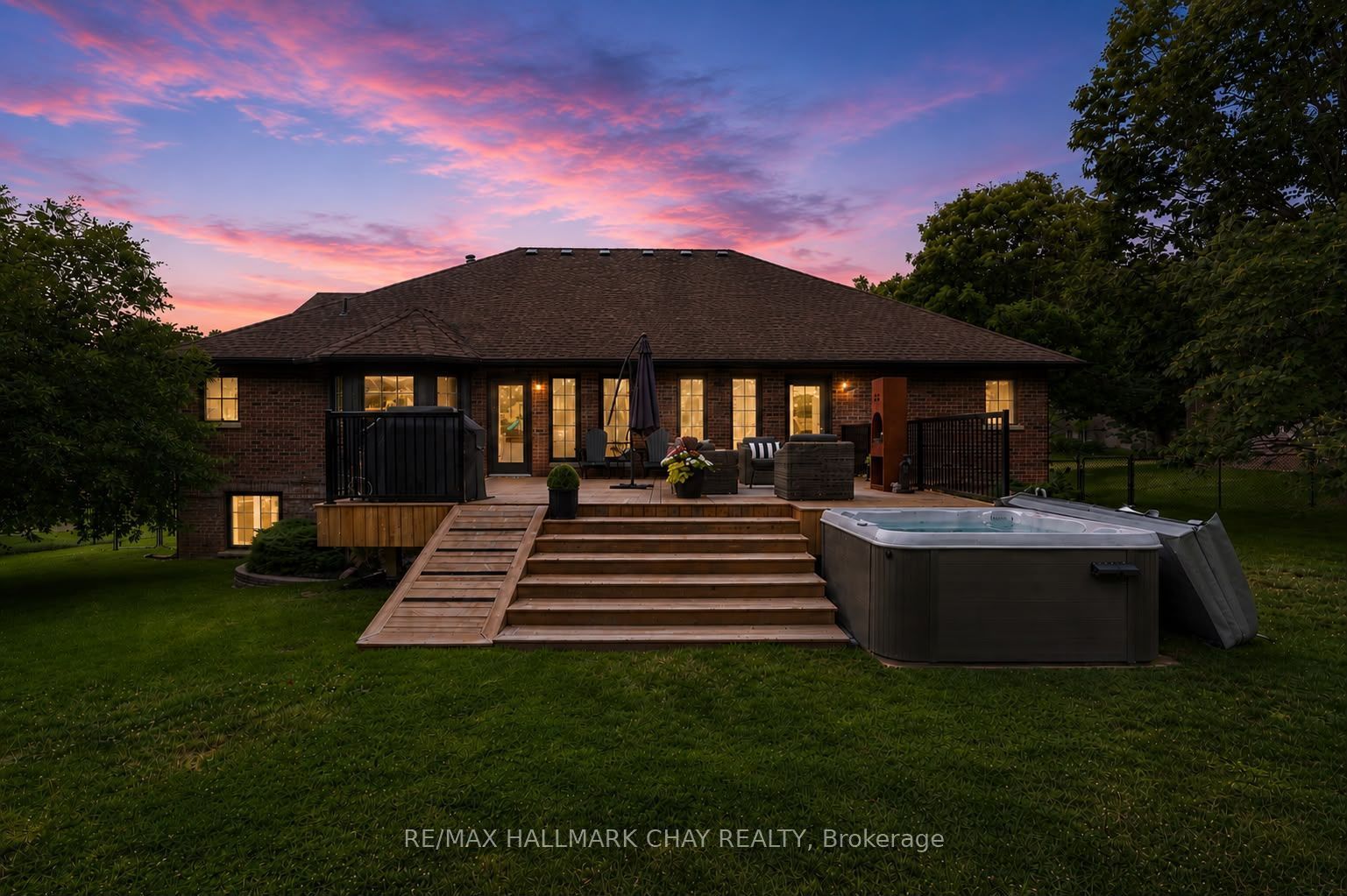 32 Forest Hill Drive, Springwater, ON L0L 1X0 photo 3