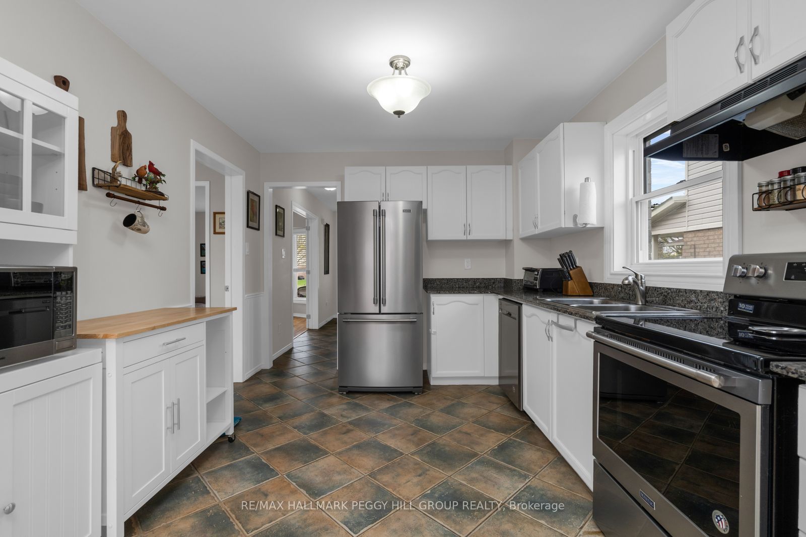 45 Ward Drive, Barrie, ON L4N 7P2 photo 4