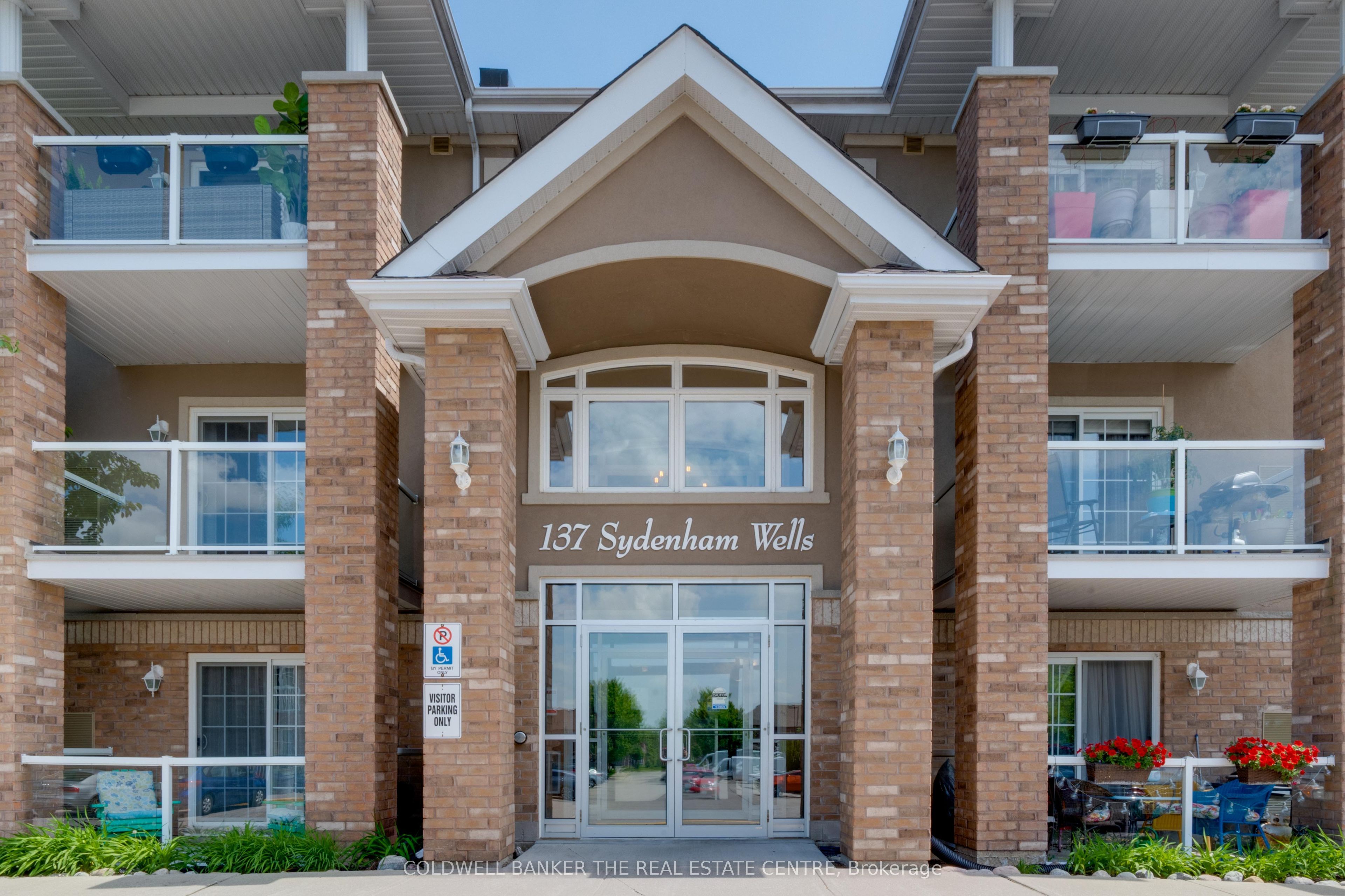 137 Sydenham Wells Drive 15, Barrie, ON L4M 0G7 photo 3