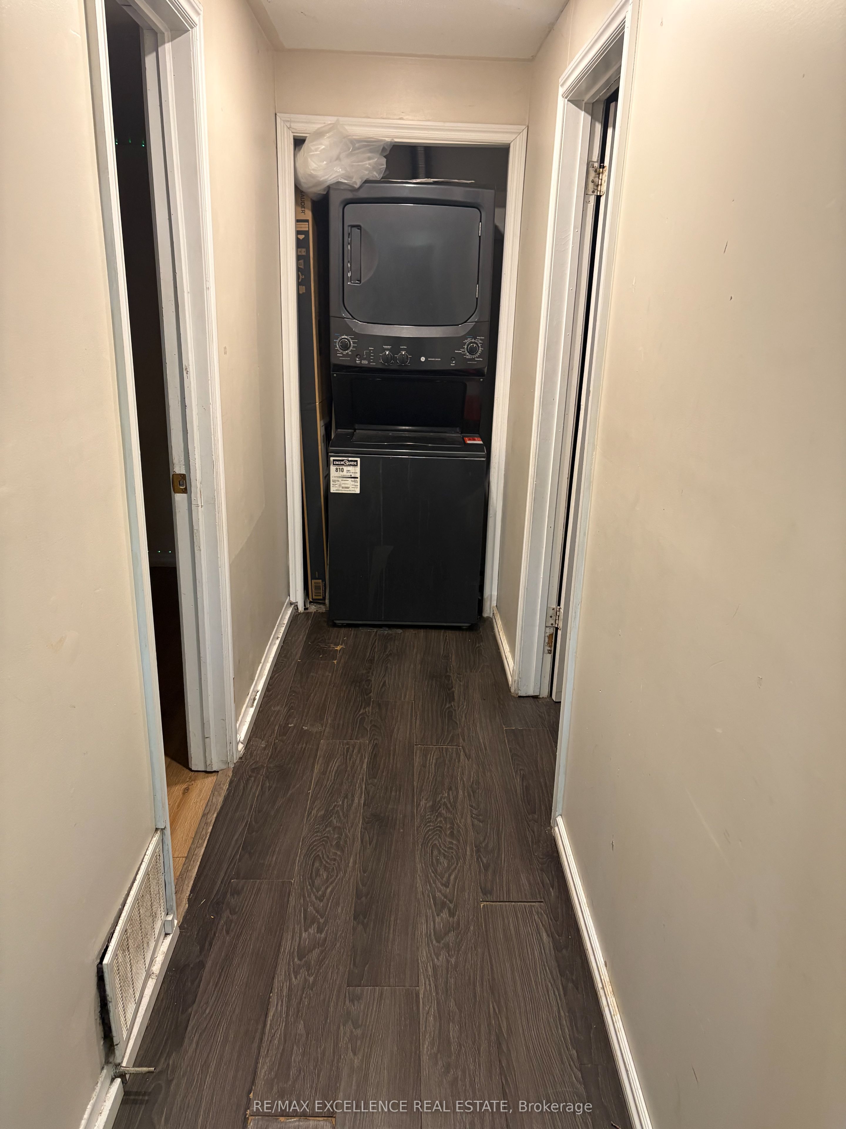 31 Bernick Drive Basement, Barrie, ON L4M 5C1 photo 4