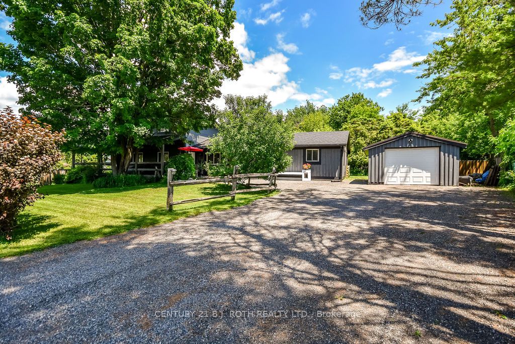 12 PATRICIA Drive, Ramara, ON L3V 6N1 photo 2