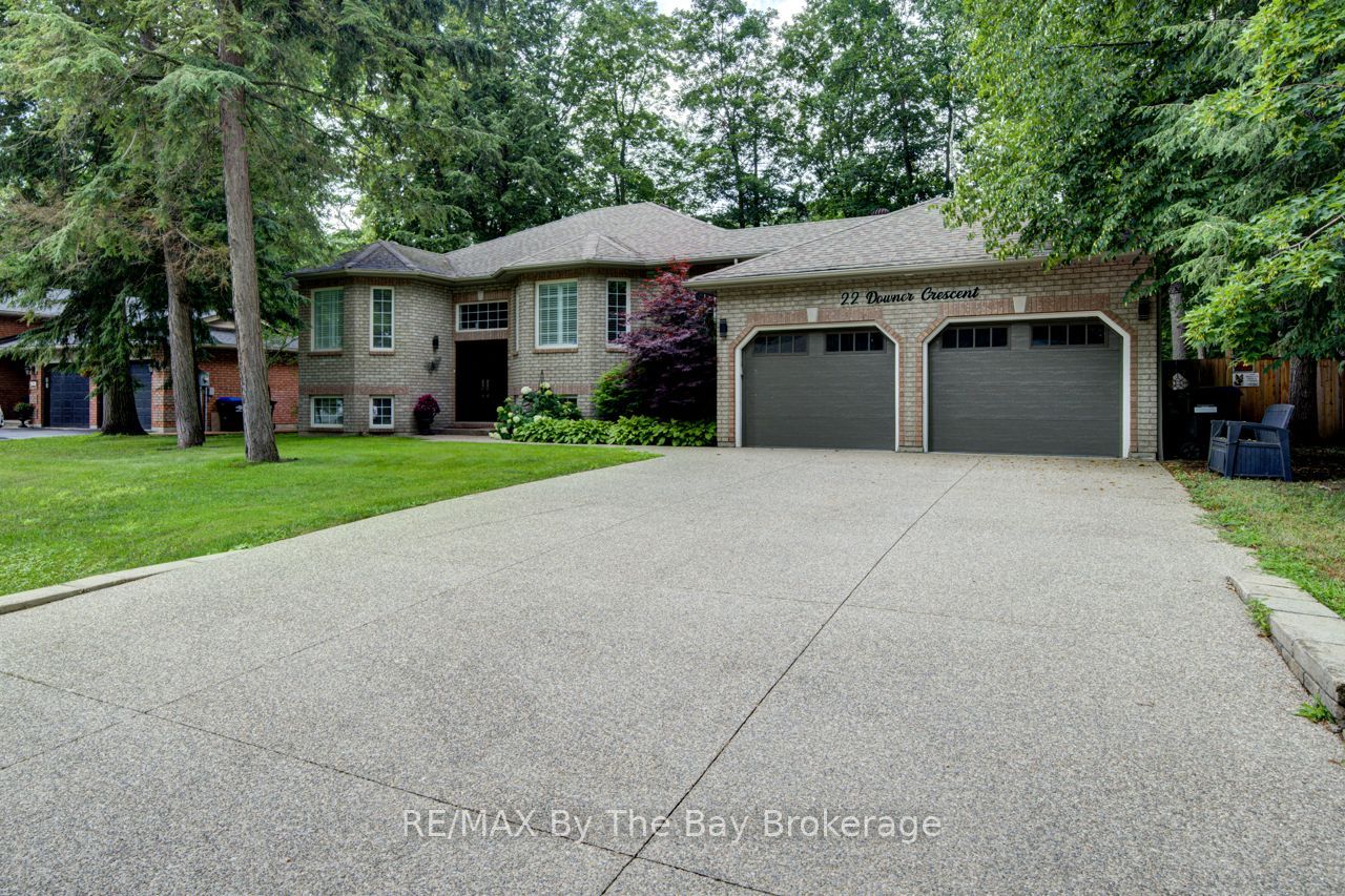 22 Downer Crescent, Wasaga Beach, ON L9Z 1C2 photo 5