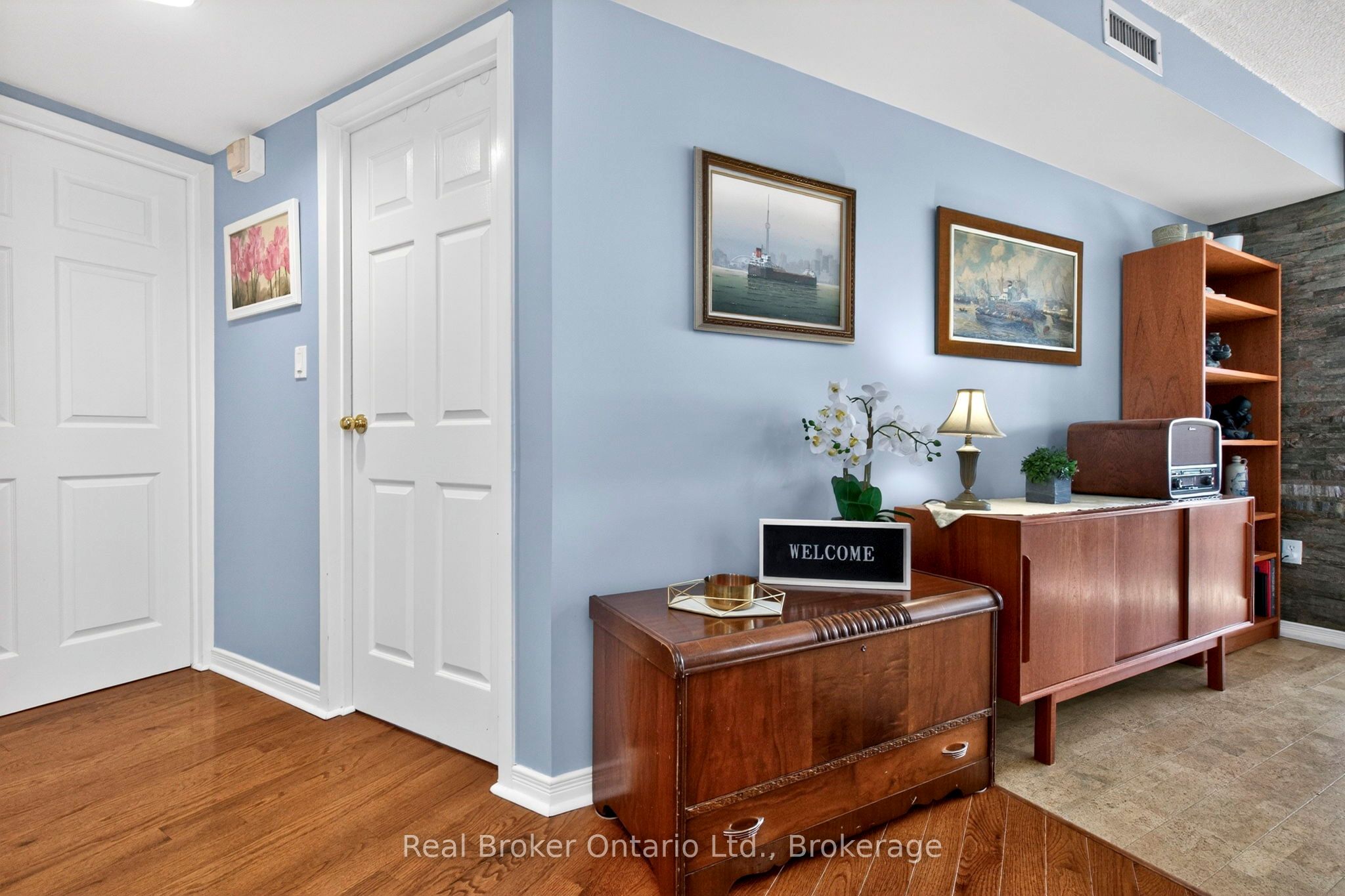 11 Beck Boulevard 402, Penetanguishene, ON L9M 2G1 photo 4
