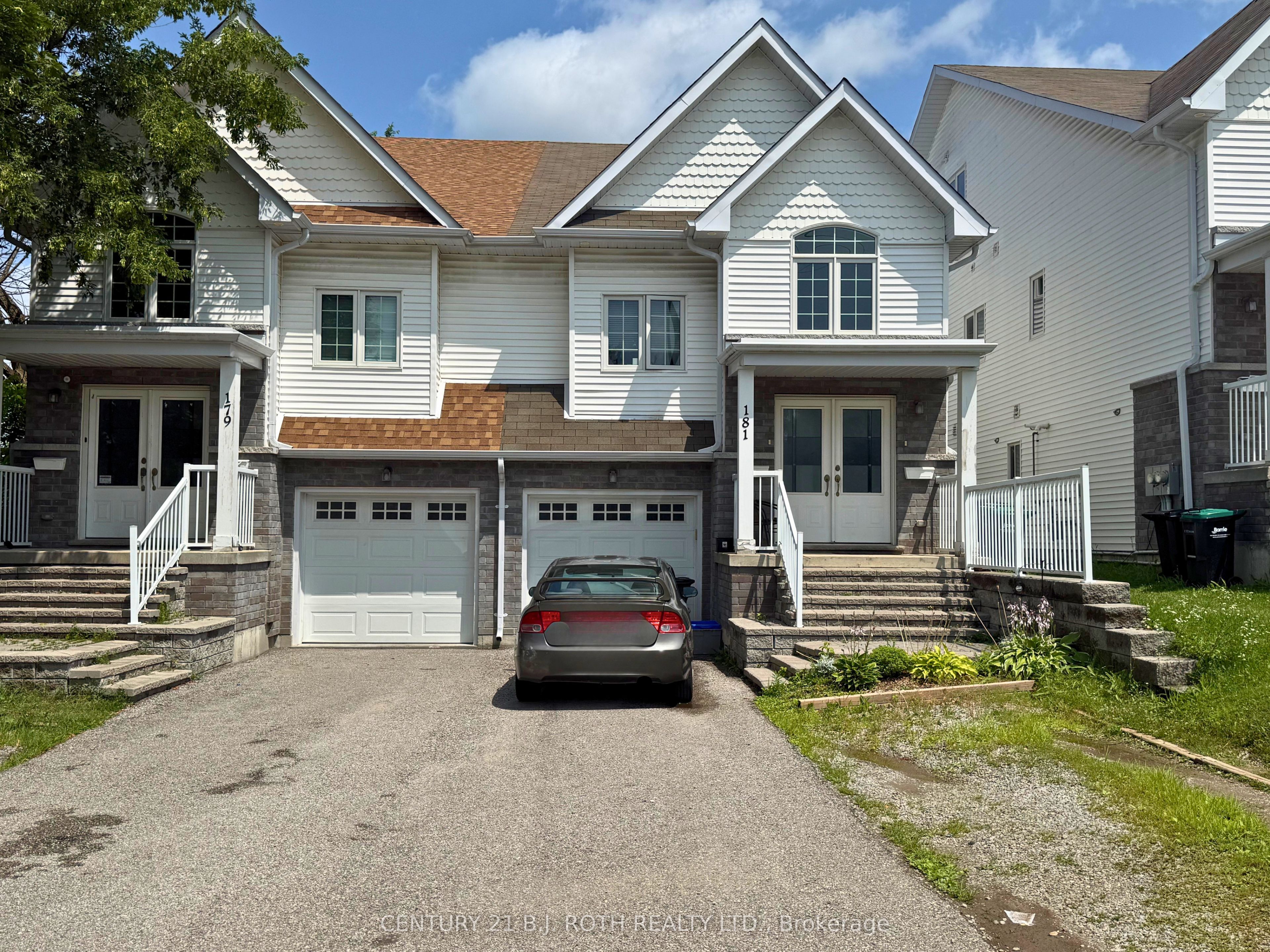 181 Patterson Road UPPER LEVEL, Barrie, ON L4N 4R7