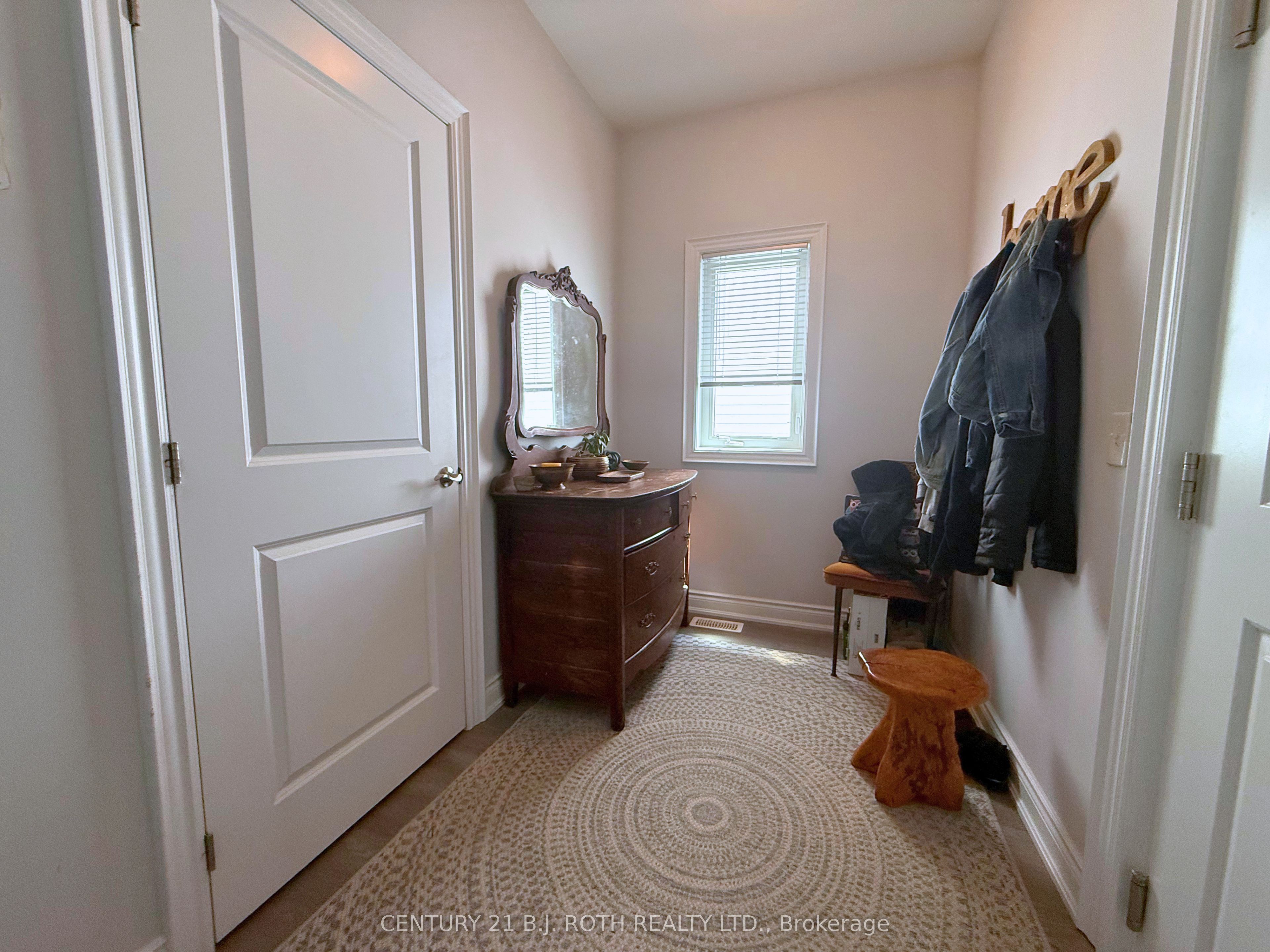 181 Patterson Road UPPER LEVEL, Barrie, ON L4N 4R7 photo 2