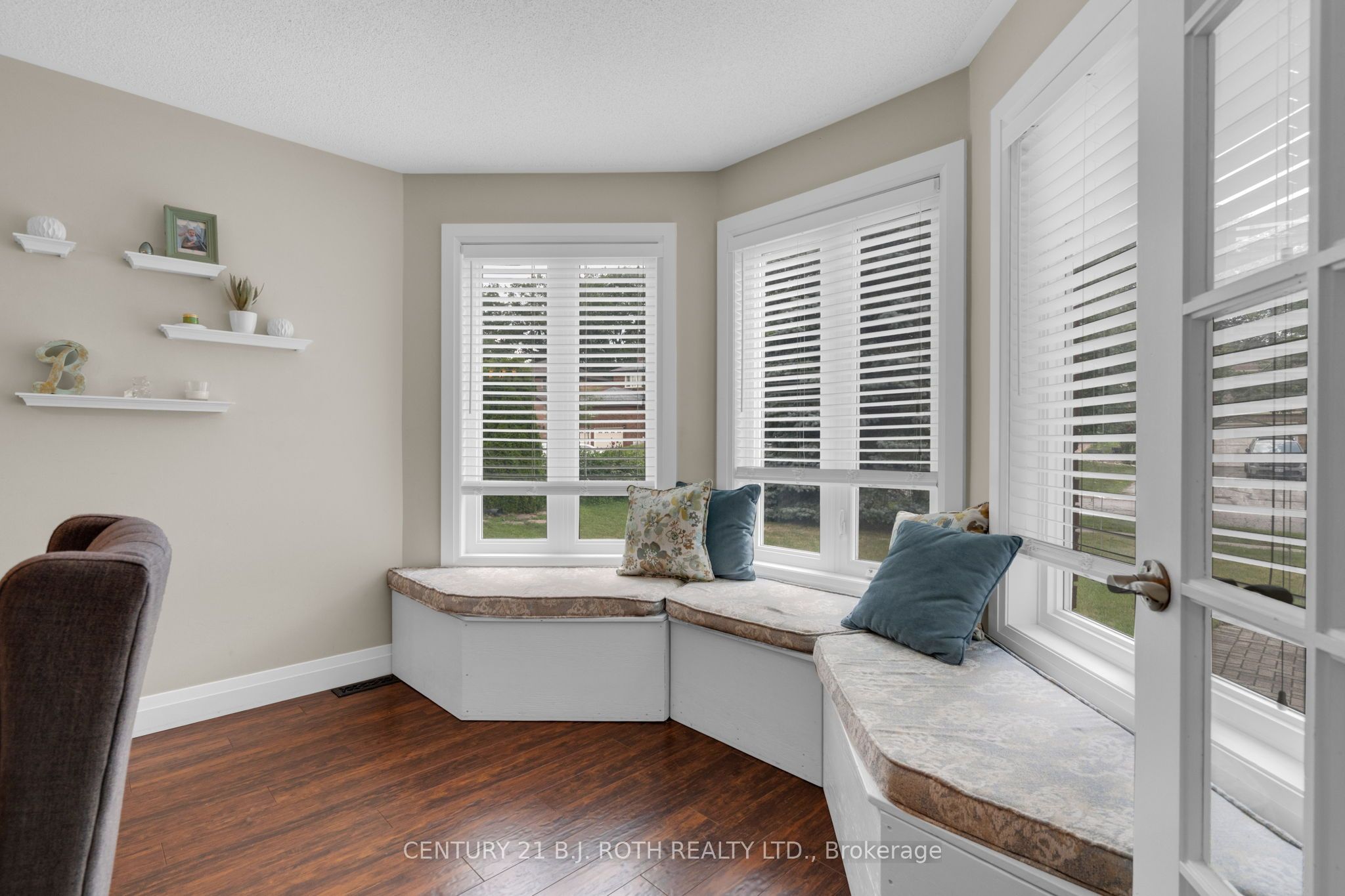 55 Gibbon Drive, Barrie, ON L4N 6K8 photo 5