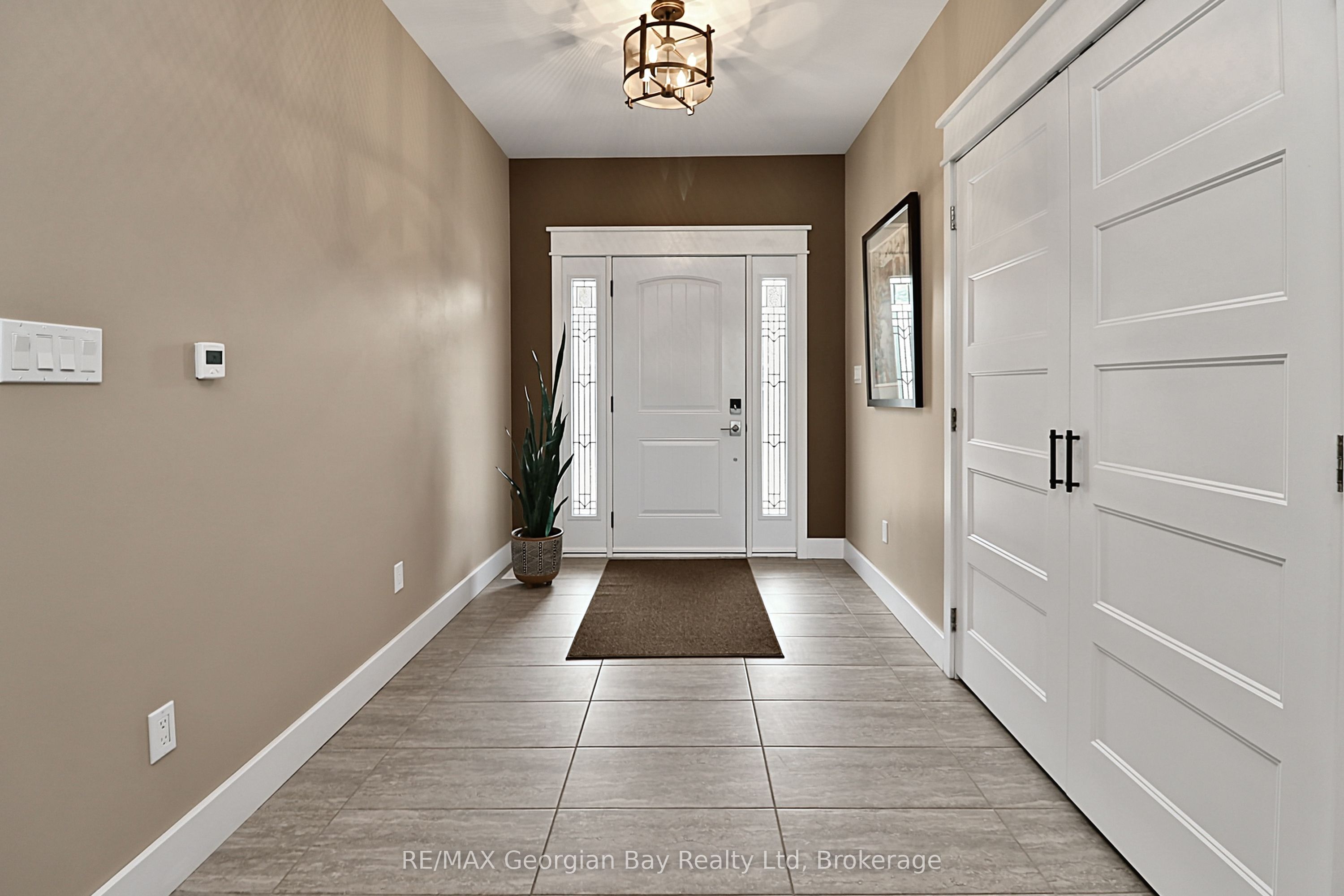 1 Park Street, Penetanguishene, ON L9M 1P8 photo 5