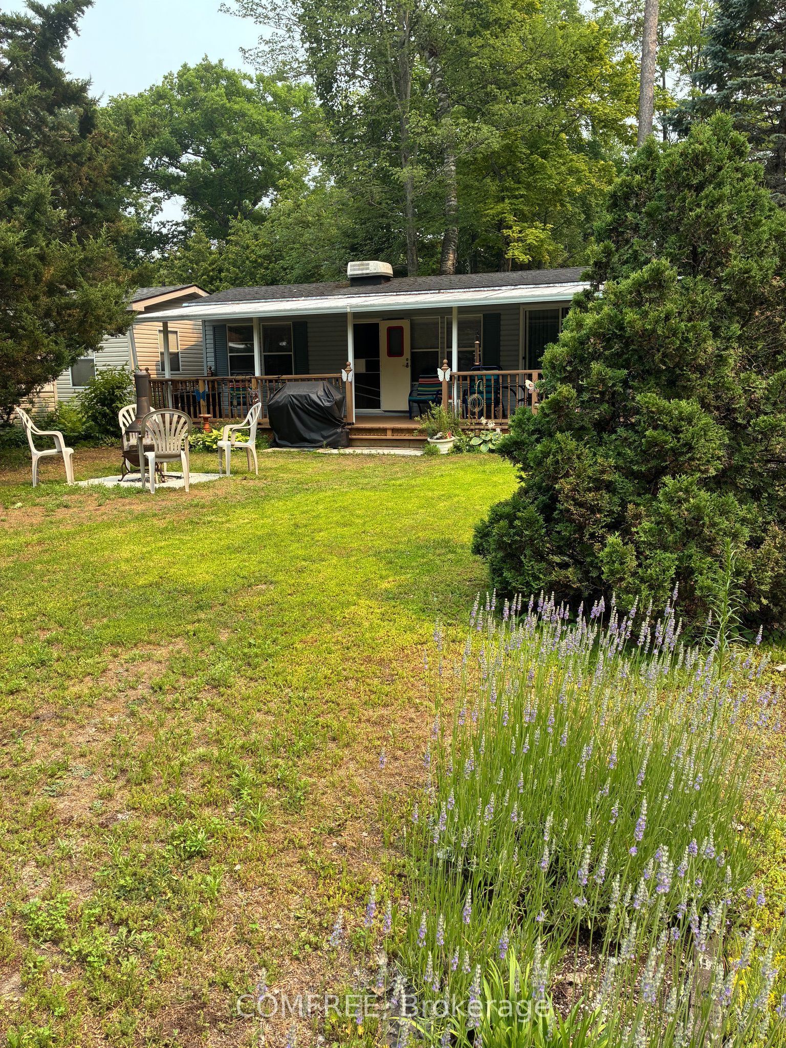 85 Theme Park Drive 82, Wasaga Beach, ON L9Z 1X7 photo 3
