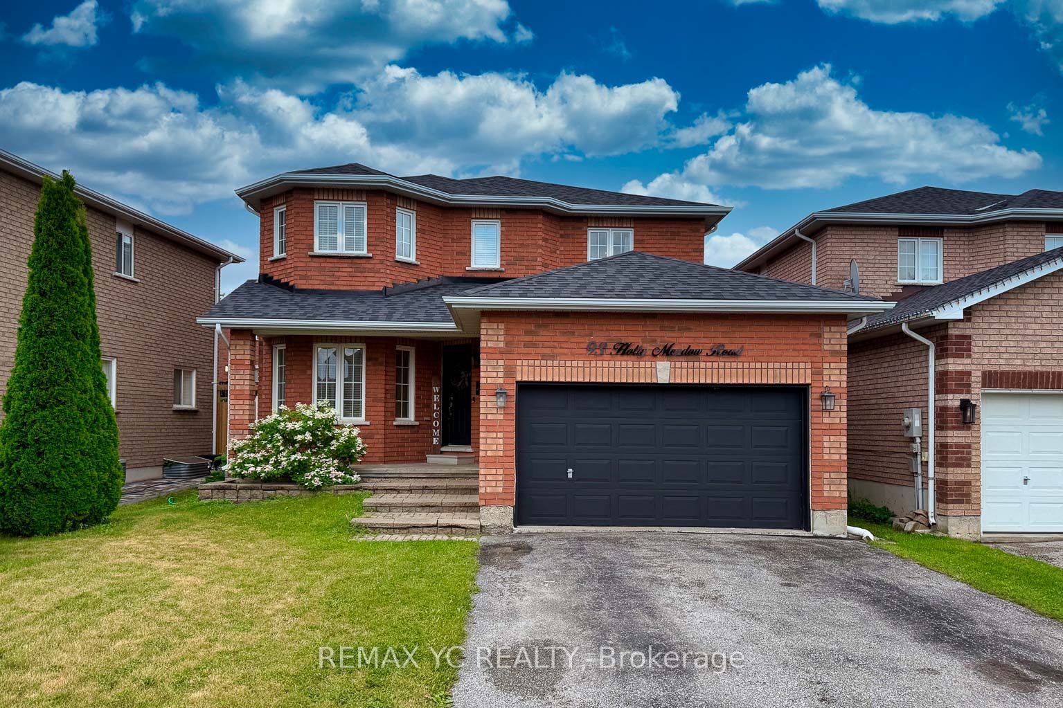 93 Holly Meadow Road, Barrie, ON L4N 0A1