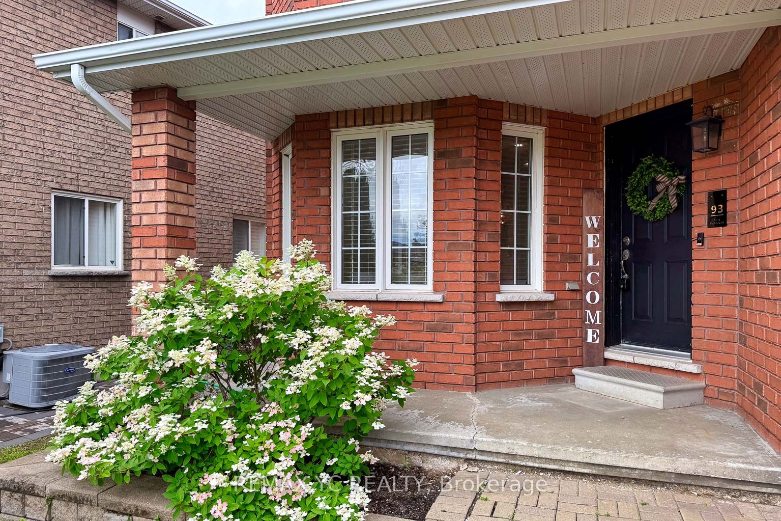 93 Holly Meadow Road, Barrie, ON L4N 0A1 photo 3