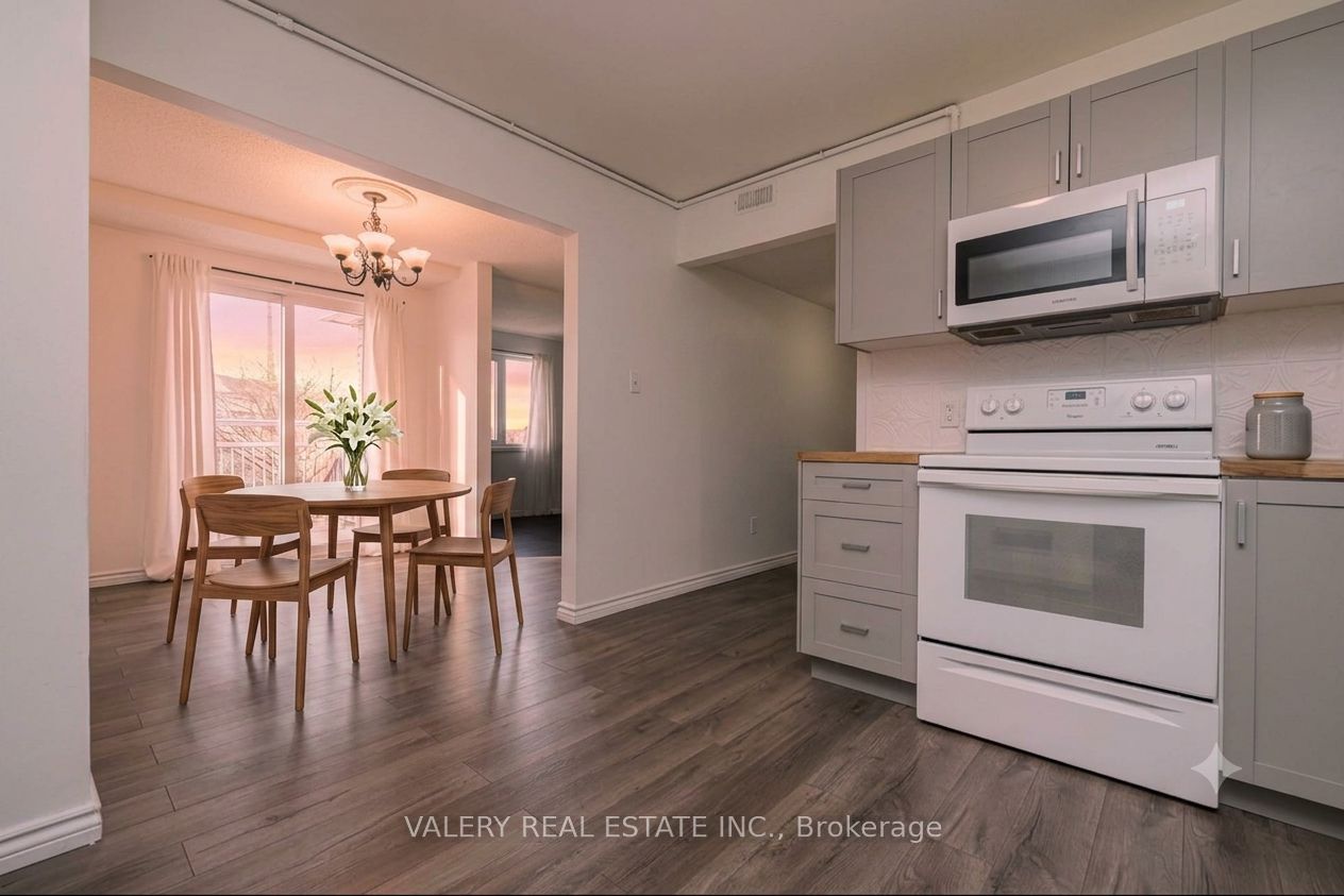 510 Essa Rd Road 44, Barrie, ON L4N 7L5