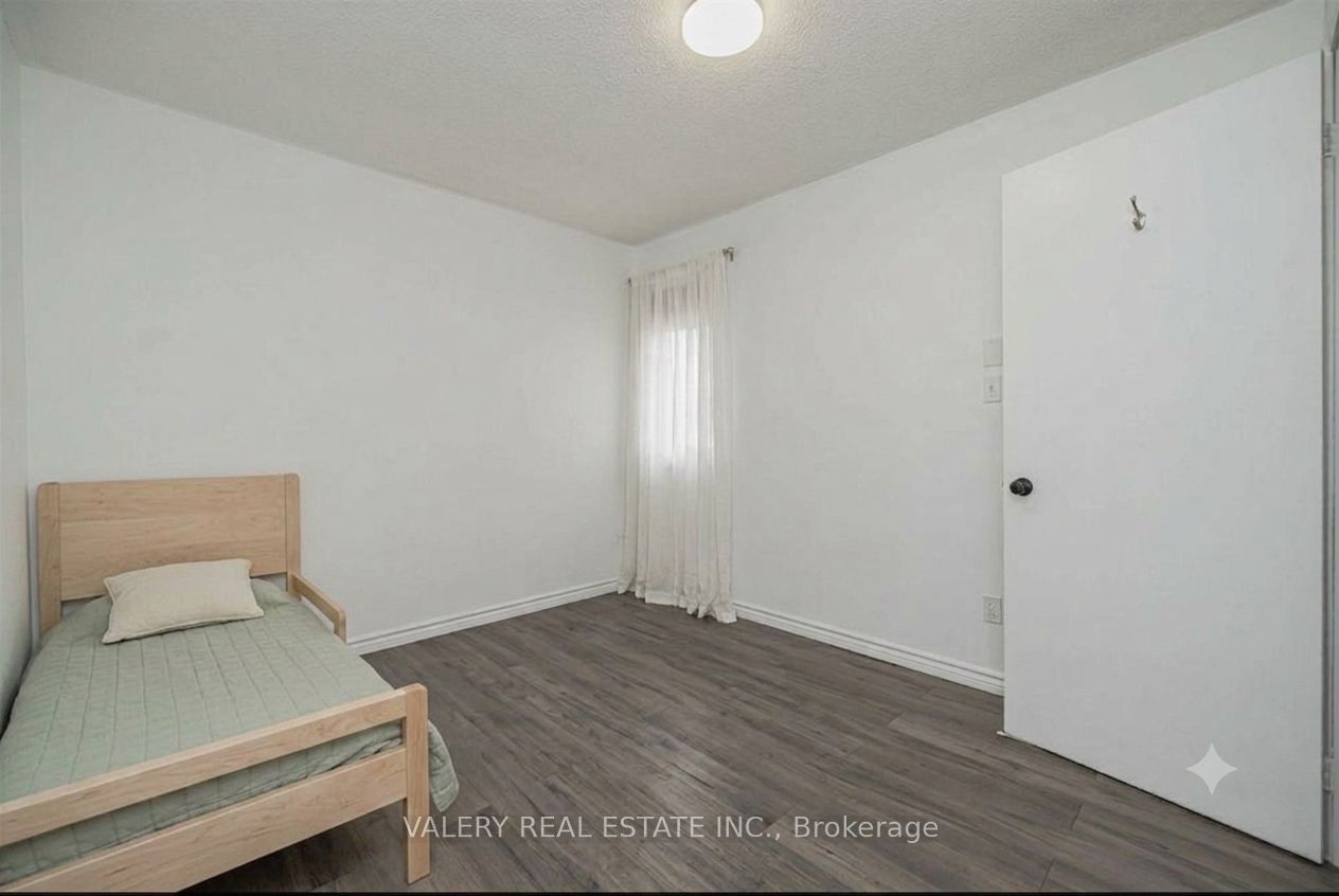 510 Essa Rd Road 44, Barrie, ON L4N 7L5 photo 5