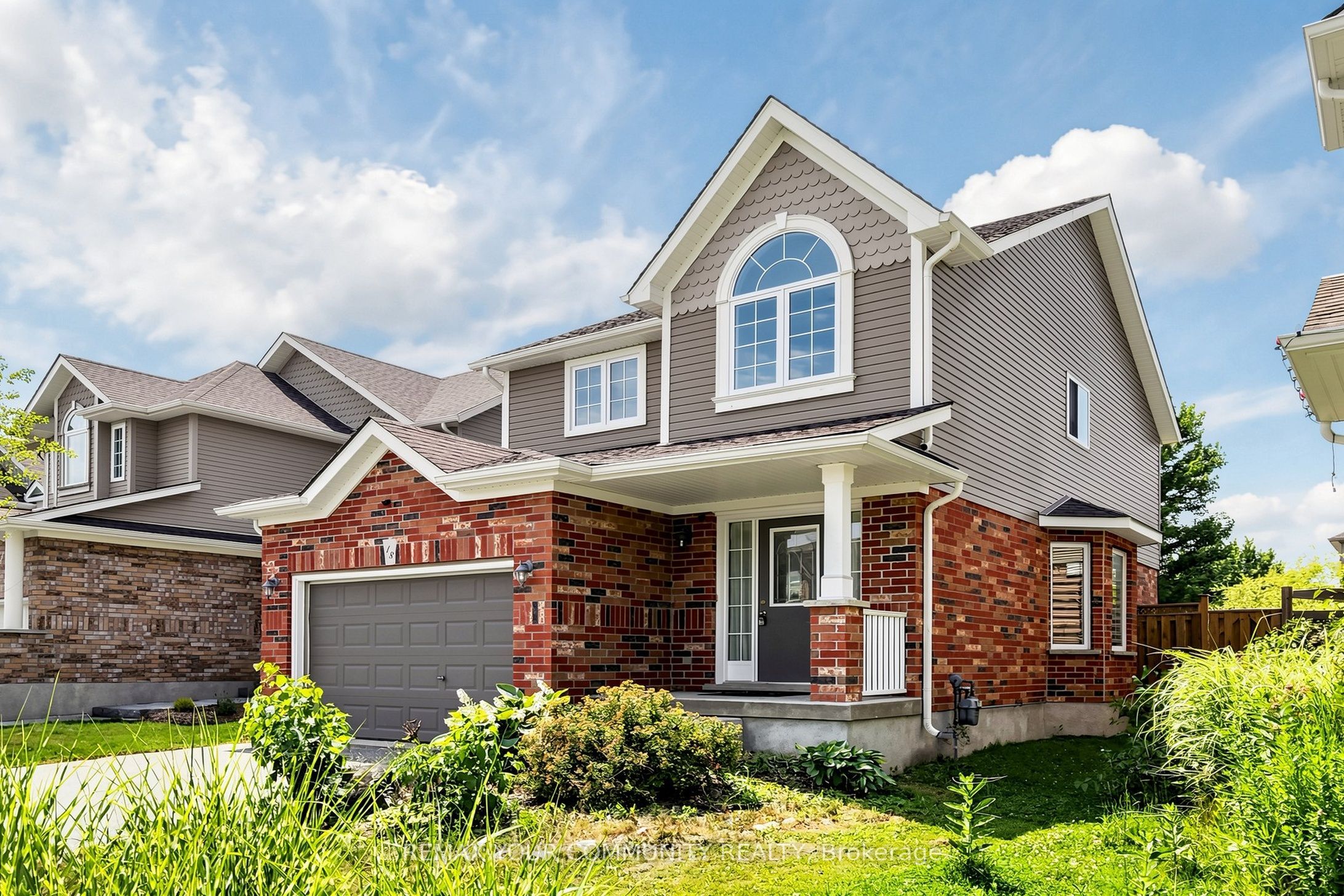 18 Davis Street, Collingwood, ON L9Y 0C9 photo 2