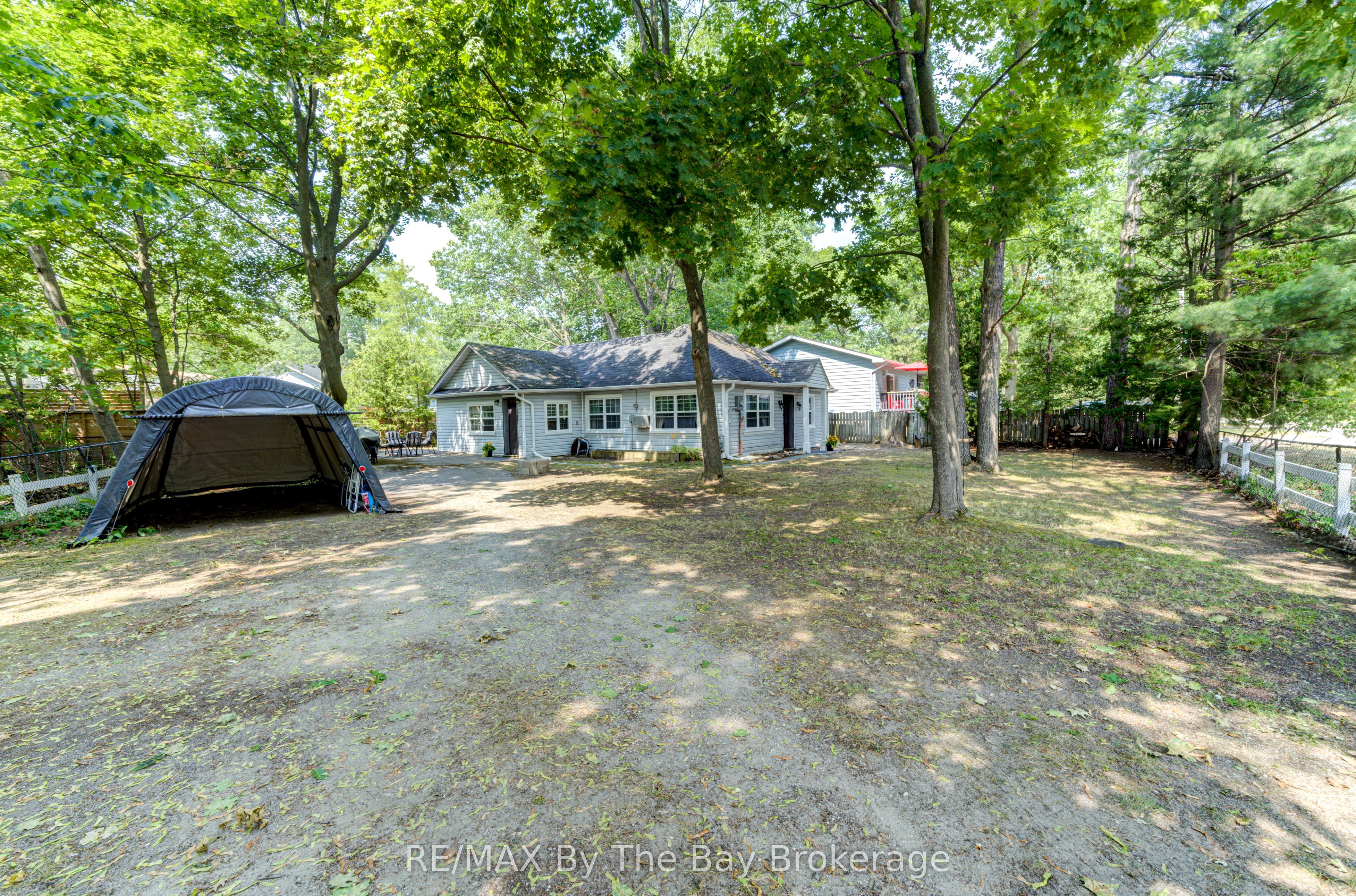 110 24TH Street N, Wasaga Beach, ON L9Z 2E7 photo 4