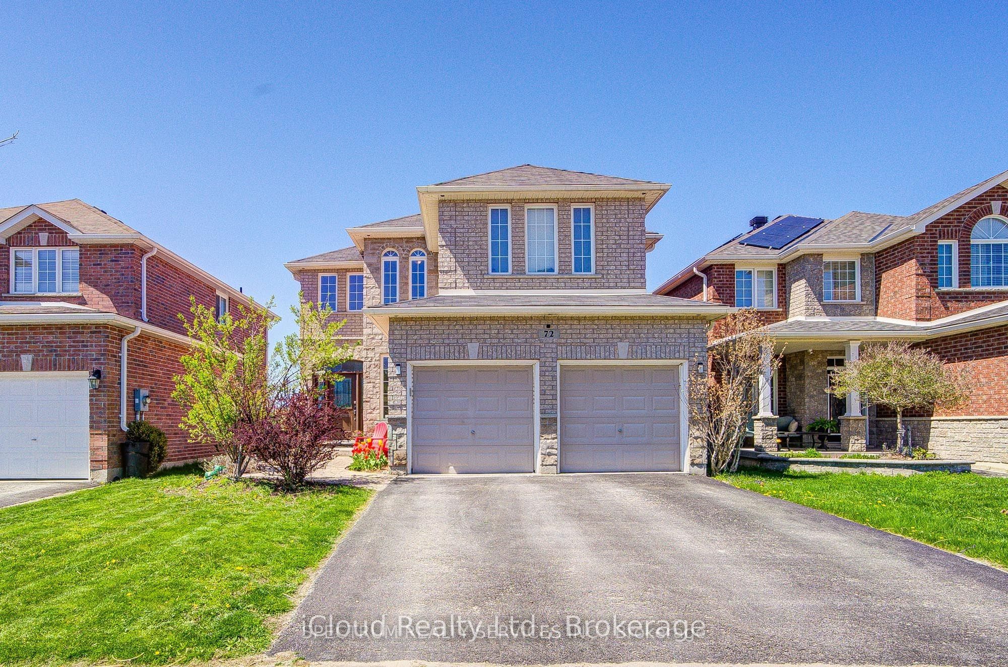 72 Graihawk Drive, Barrie, ON L4N 6G7